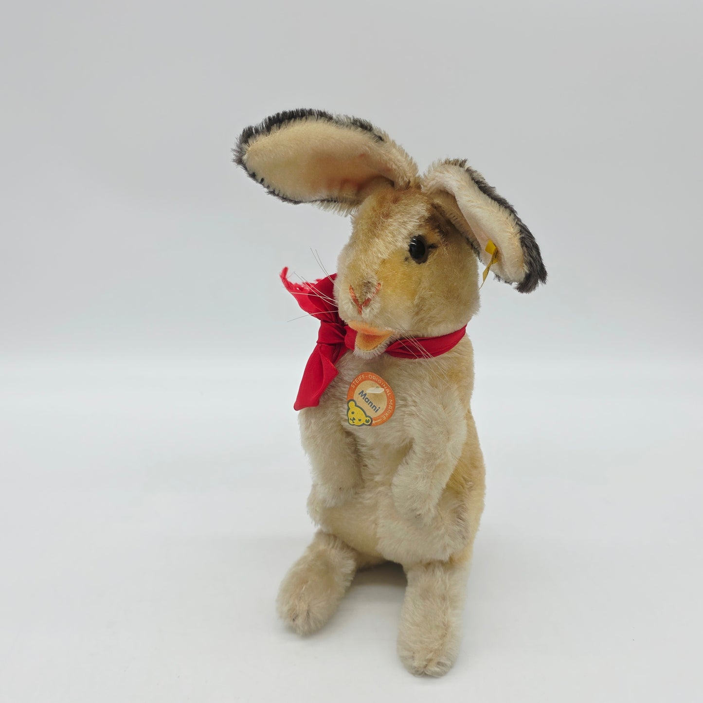 Steiff 3020/30 Manni Hase mit Schleife aufwartend 30 cm Mohair 1968 - 1976