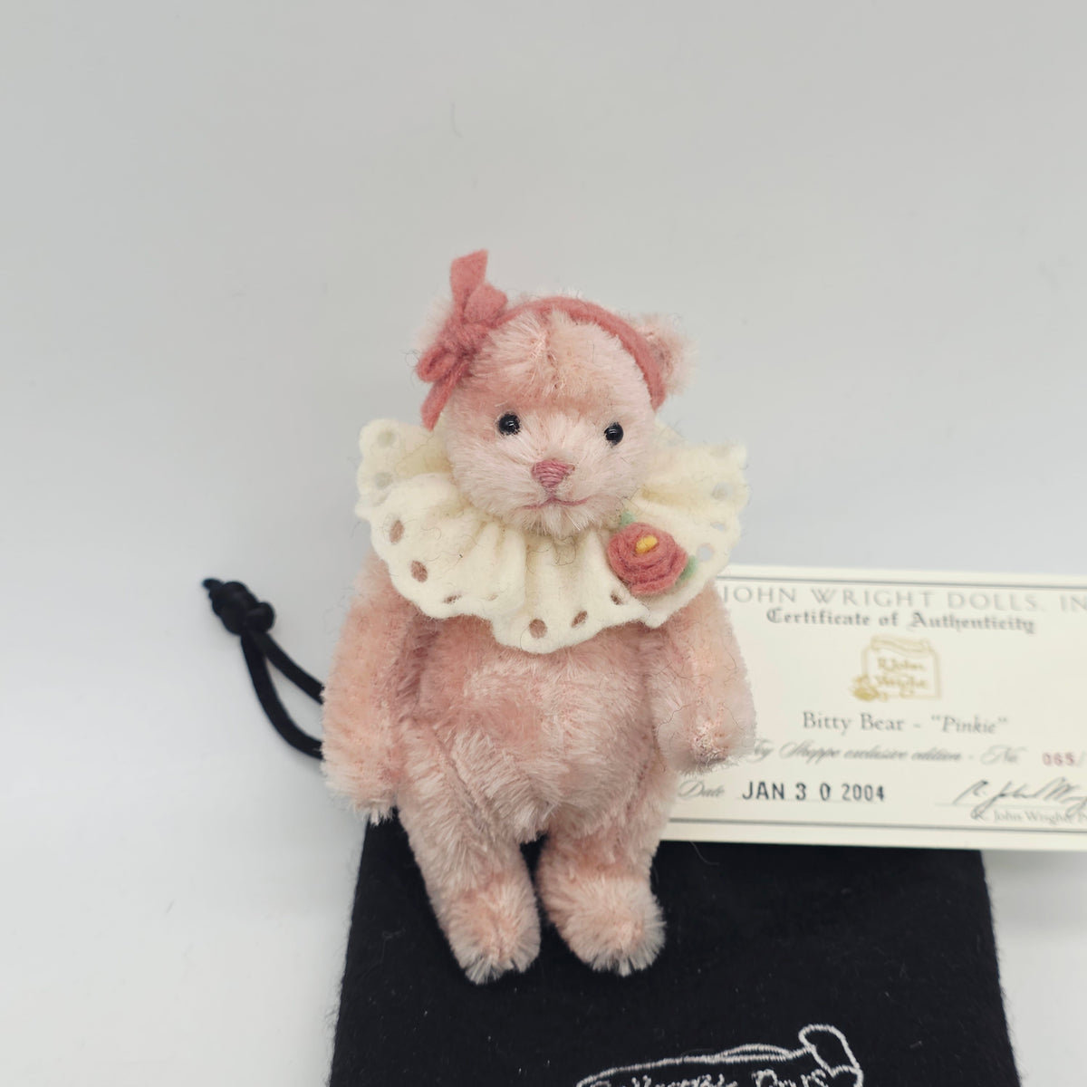 R. John Wright Bitty Bear Pinkie 9 cm Toy Shoppe Exclusive