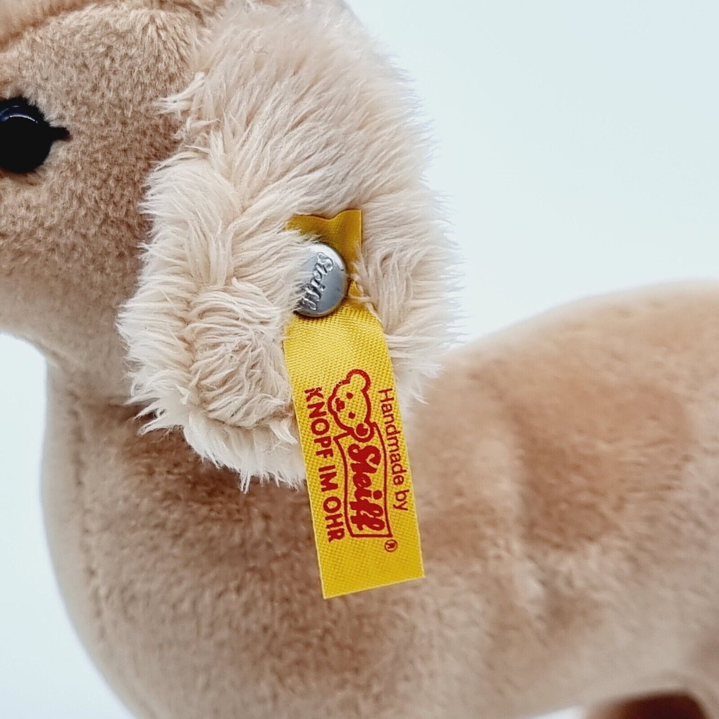 Steiff 683534 Hund beige stehend für FAO Schwarz 14 cm Plüsch