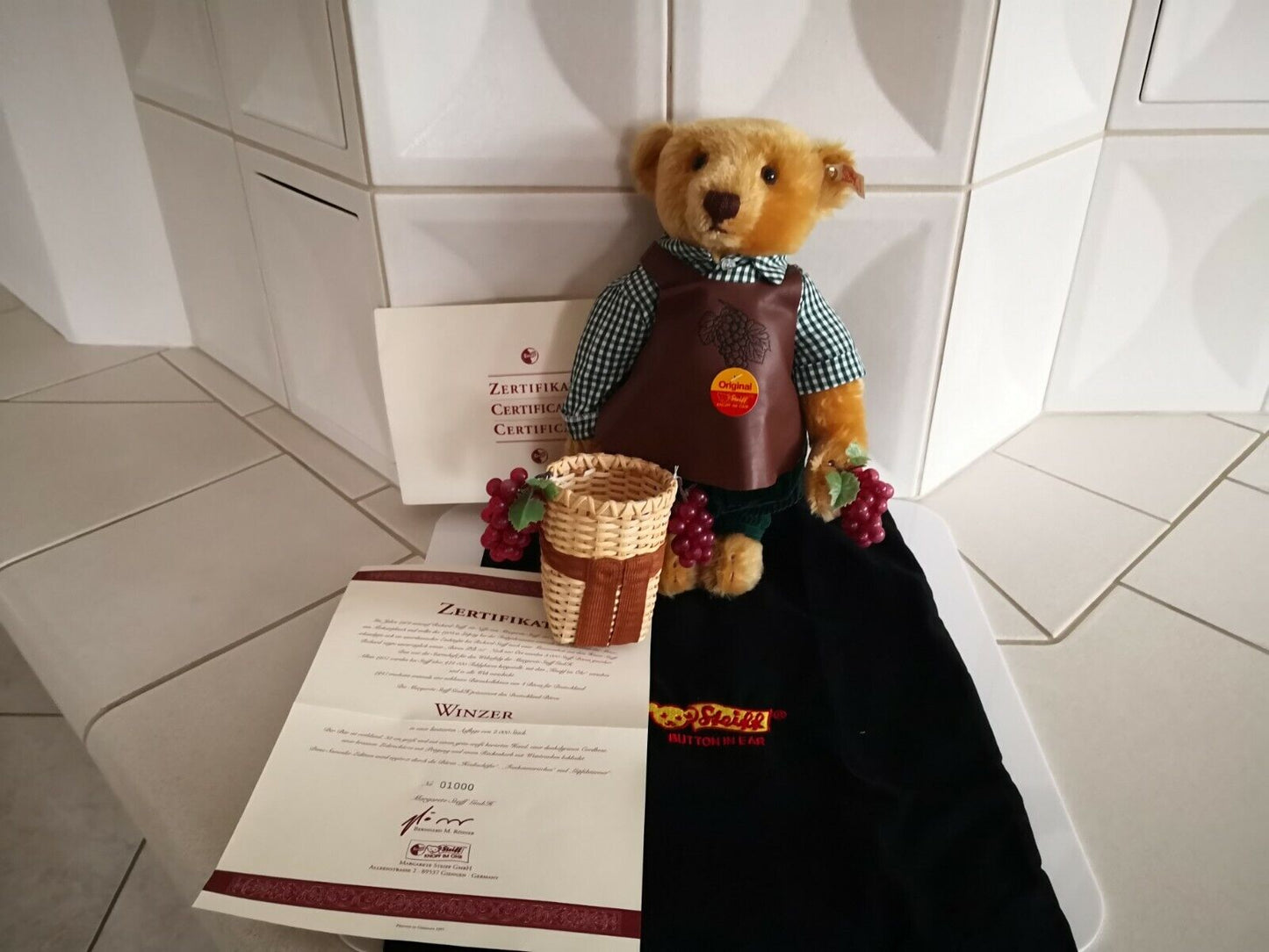 Steiff Teddybär Winzer rotblond, 32 cm, 670091, limitierte Auflage Zertifikat