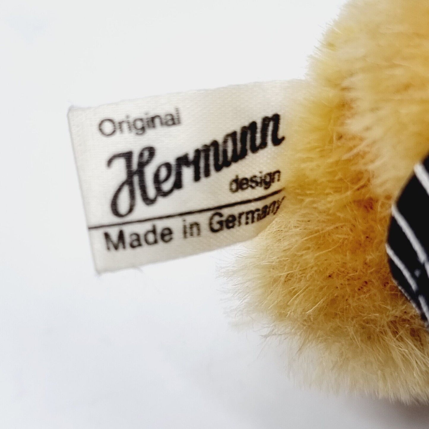 Hermann Teddybär mit Anzug schwarz 23 cm