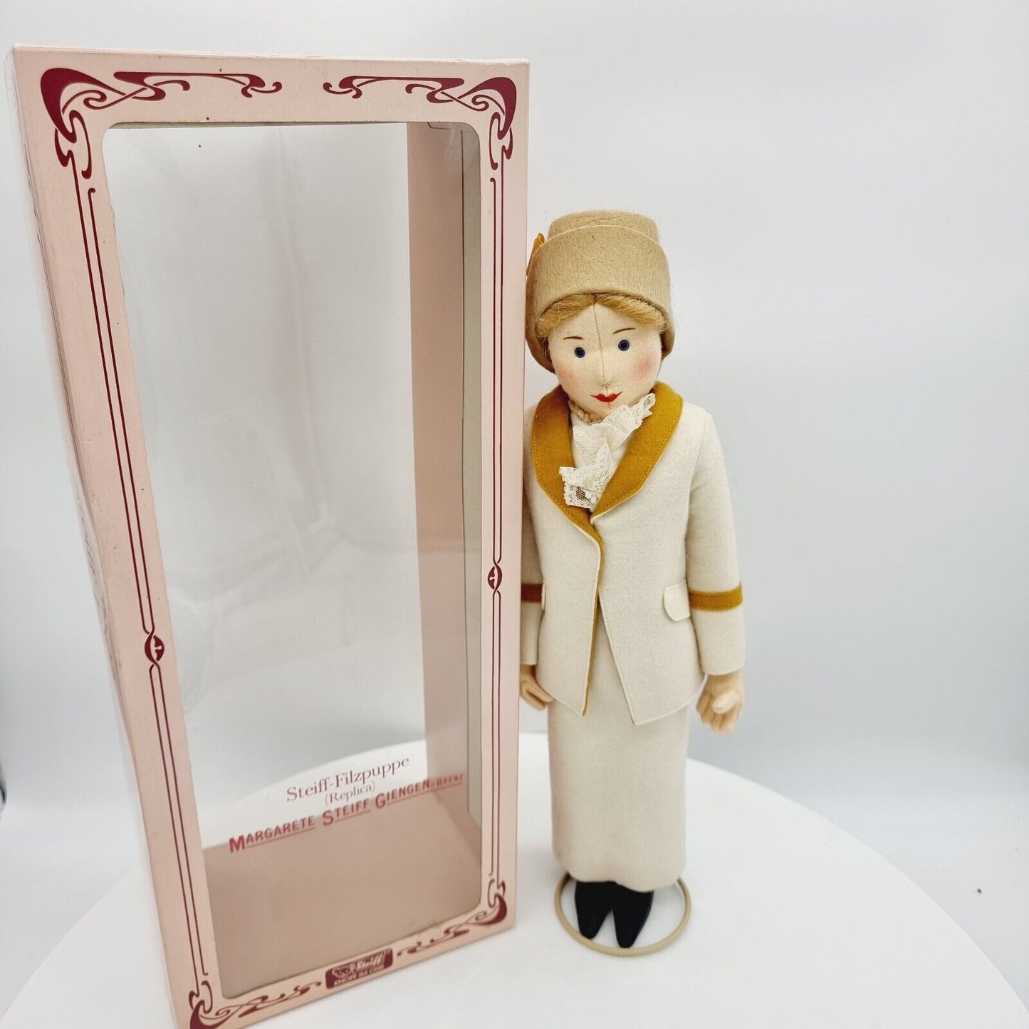 Steiff 9100/45 Filzpuppe Tennisdame Betty Replica 1913 limitiert 3000 aus 1986