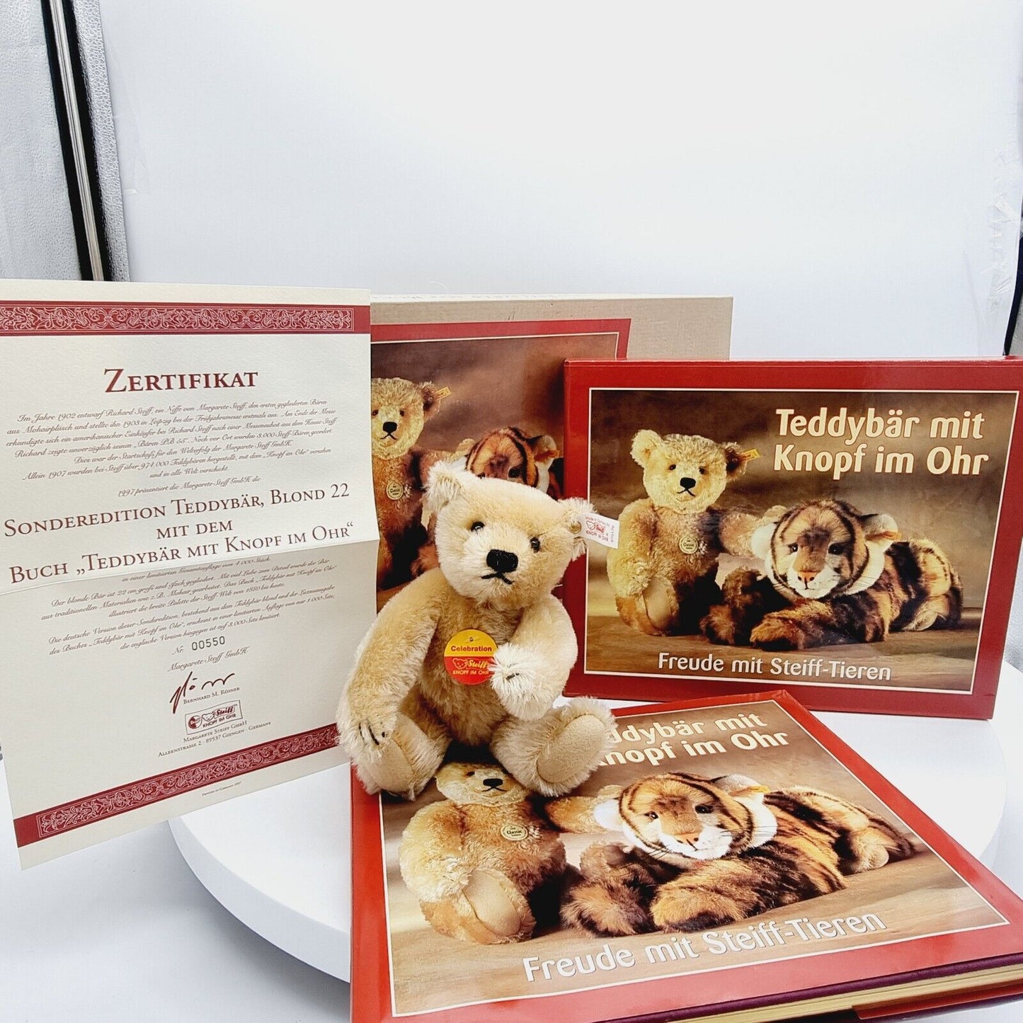 Steiff 670176 Teddybär blond mit Buch "Teddybär mit Knopf im Ohr limitiert 1000