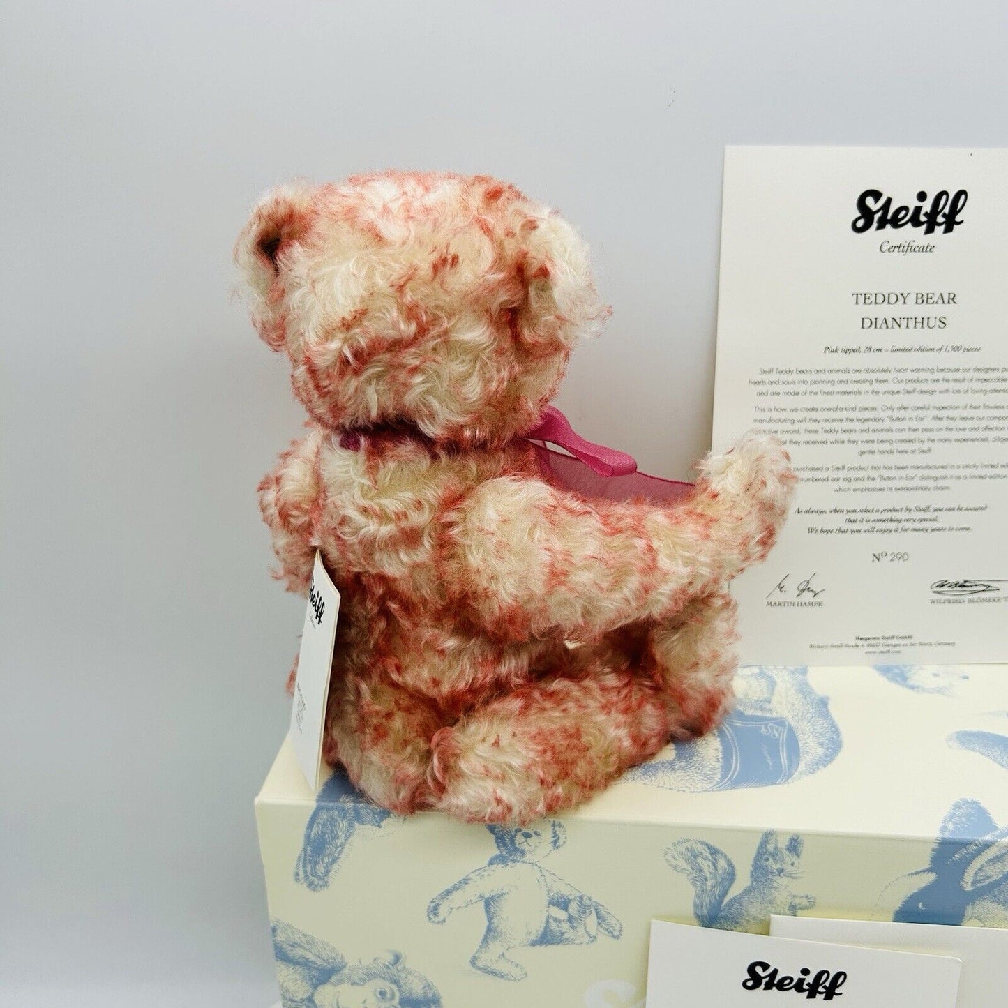 Steiff 677601 Teddybär Dianthus limitiert 1500 aus 2013 für Japan 28 cm Mohair