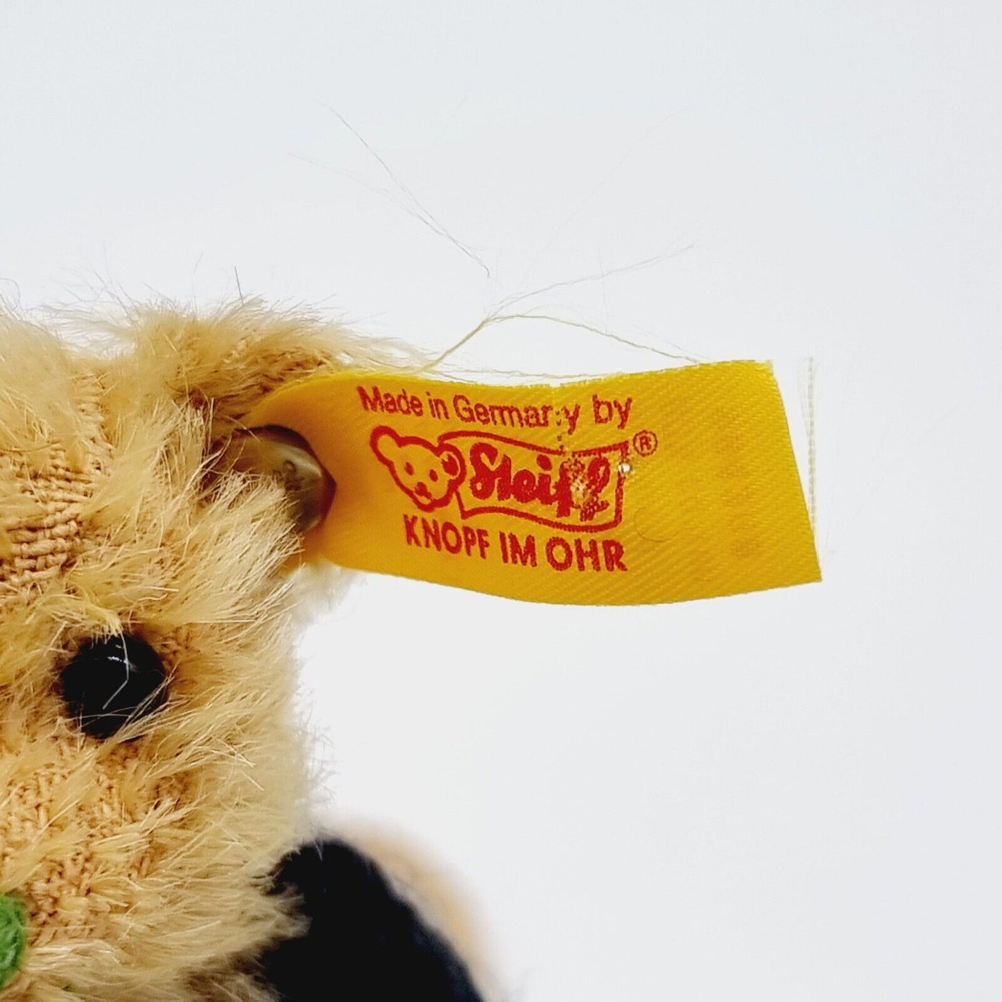 Steiff 994388 ADAC Teddybär mit schwarzem Pullover Kleeblatt grün Anhänger