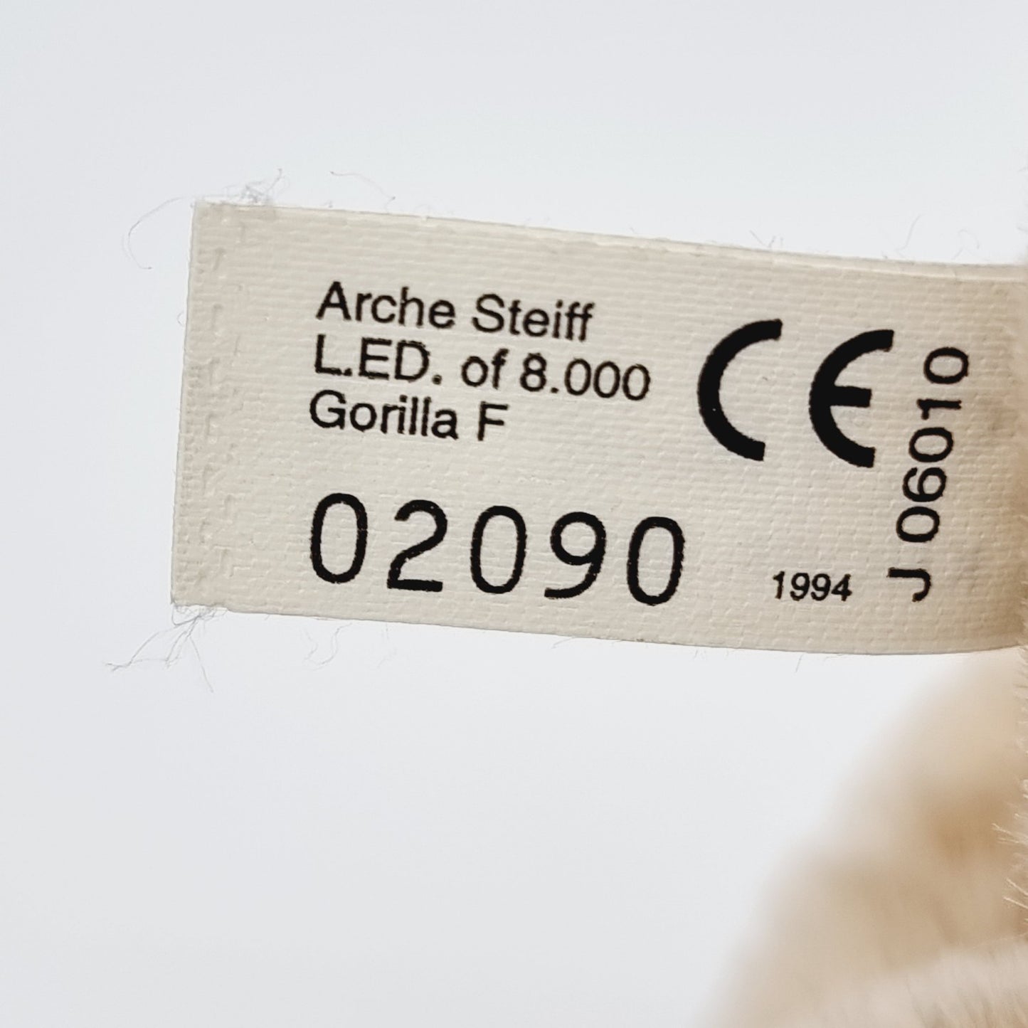 7198872