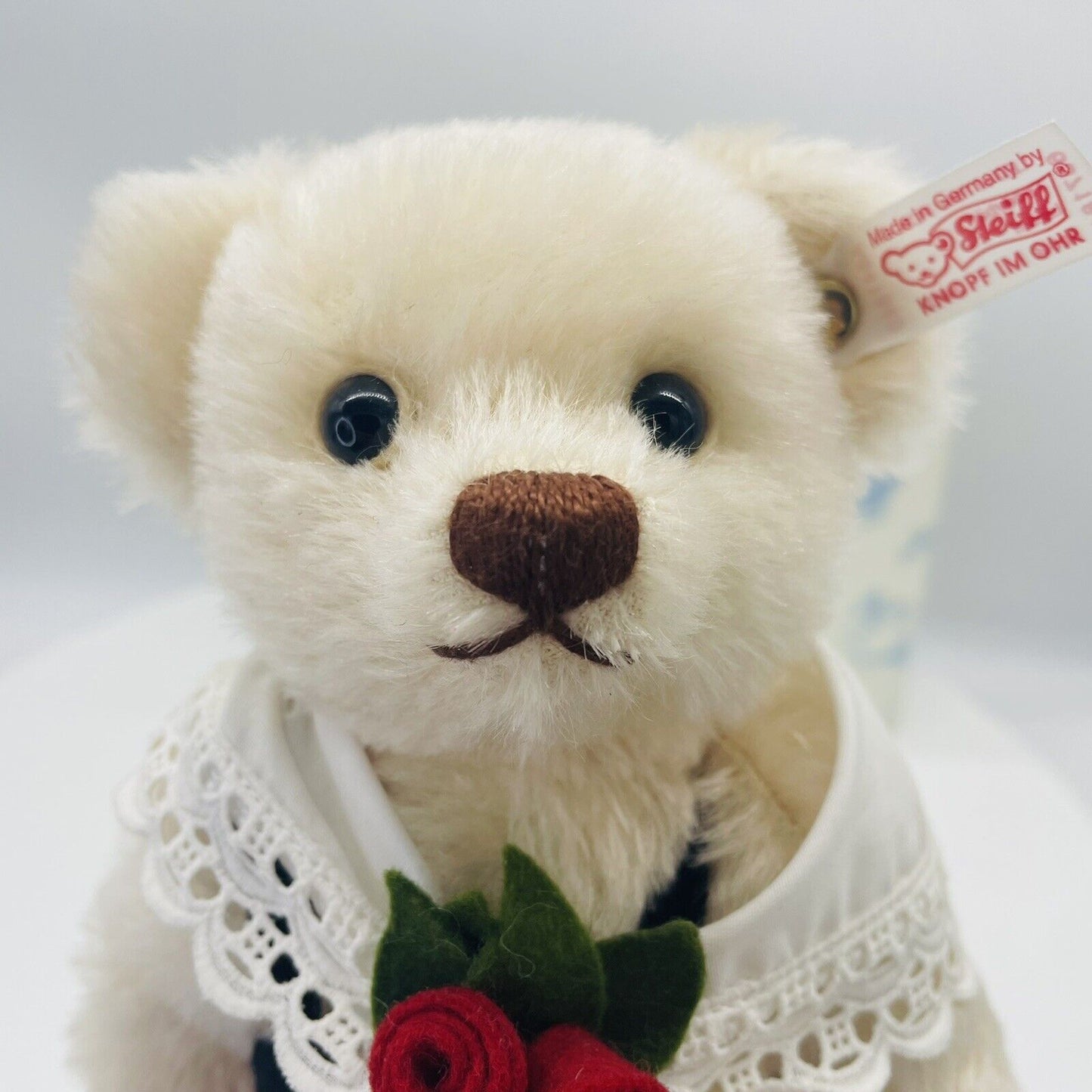 Steiff Teddybär Trachtenmädchen Liesel 657184 limitiert 1500 aus 2010 23cm