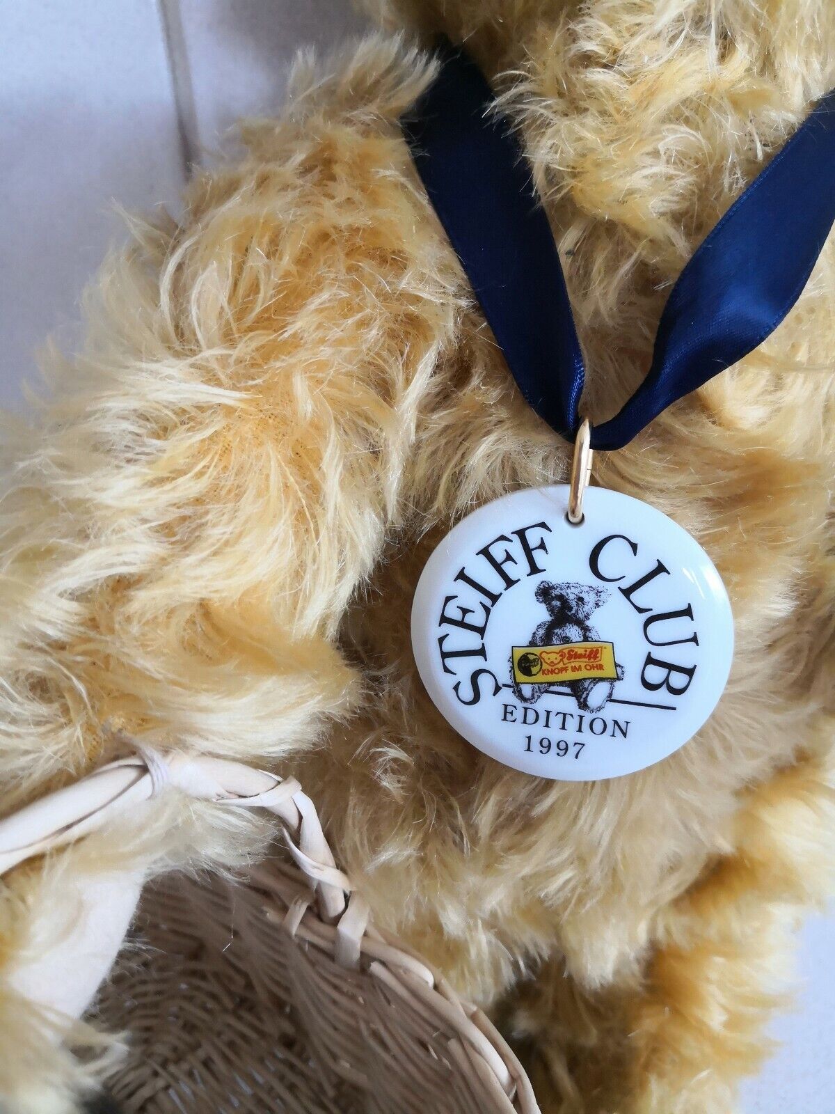 Steiff Picknick-Bär Club Edition 1997, 34cm, Goldblond 420108 limitiert
