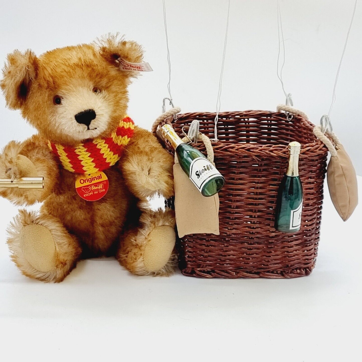 Steiff 670619 Ballonfahrer limitiert 2000 Stück mit Schal