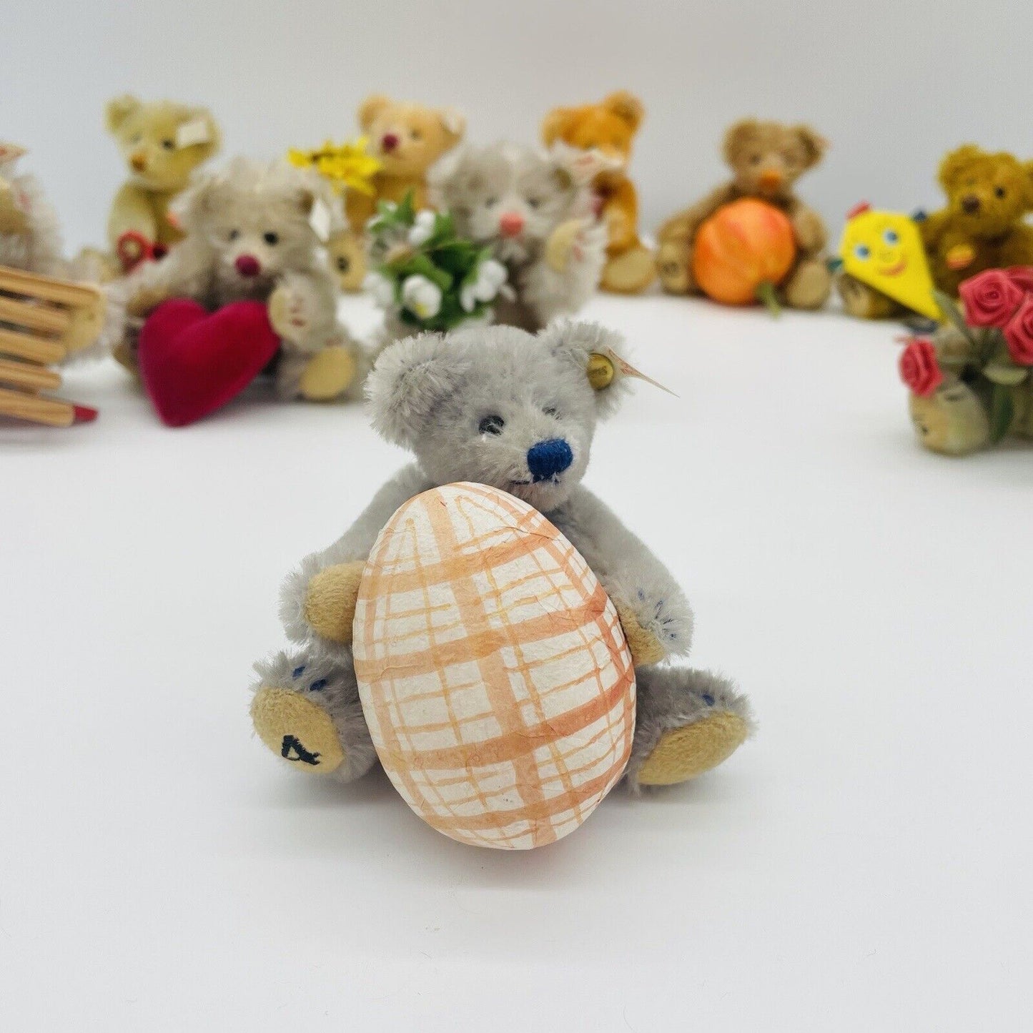 Steiff Teddybär April aus dem Ewigen Kalender Set 027307 Mohair