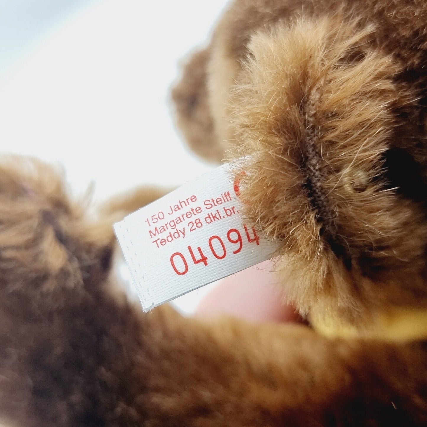 Steiff 670206 Teddybär 150 Jahre Margarete Steiff 28 cm Mohair braun
