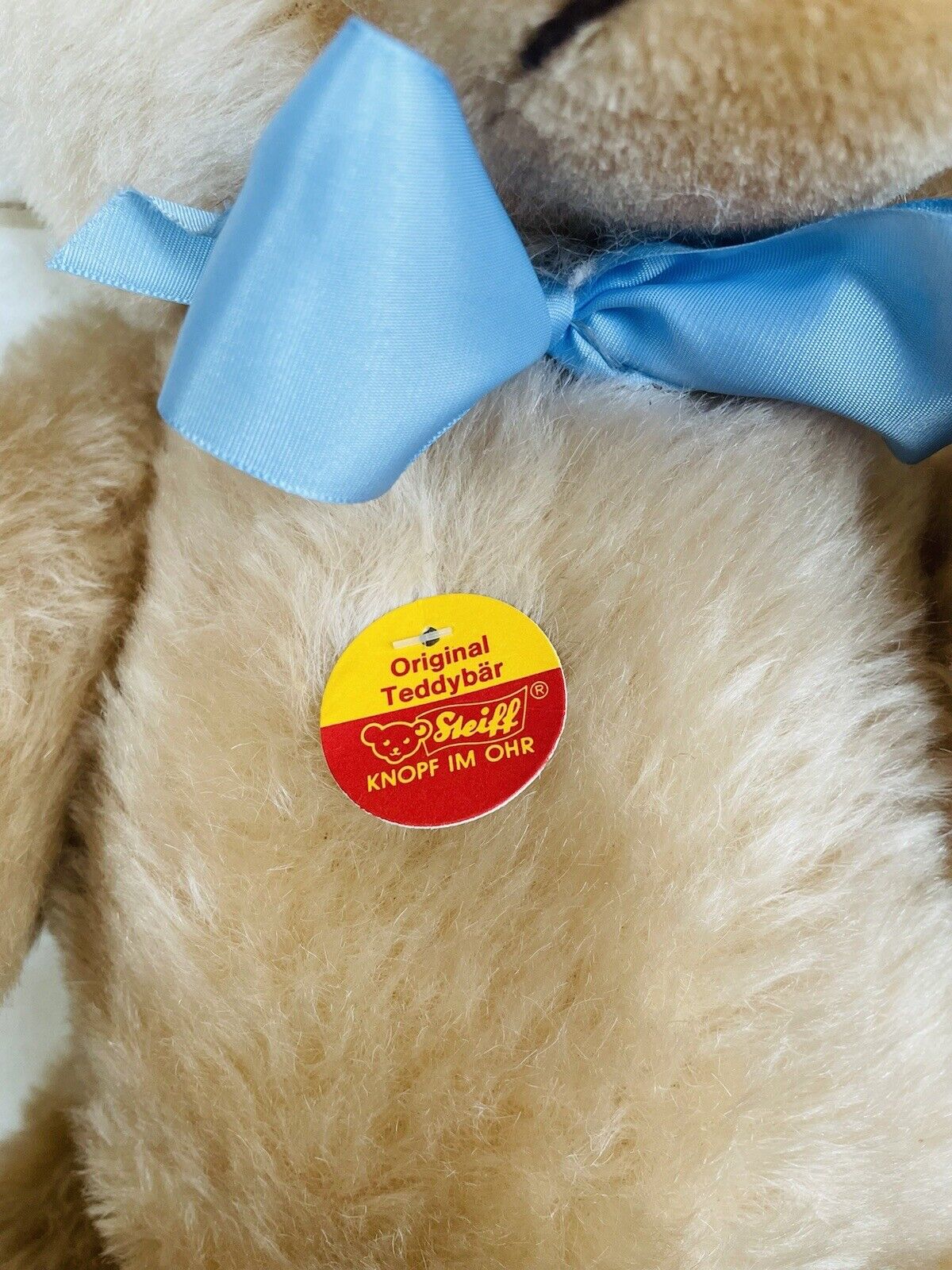 Steiff Teddybär Original mit Etikett inkl. Fahne mit Knopf im Ohr 0201/51