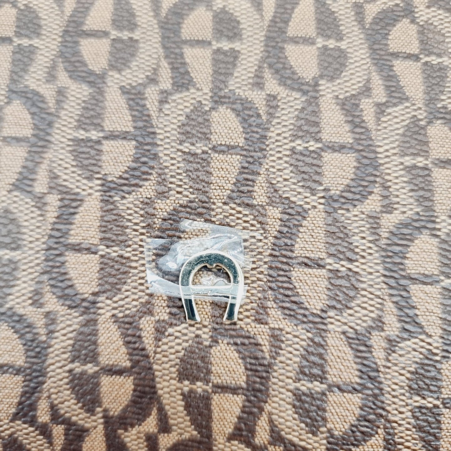 6685735