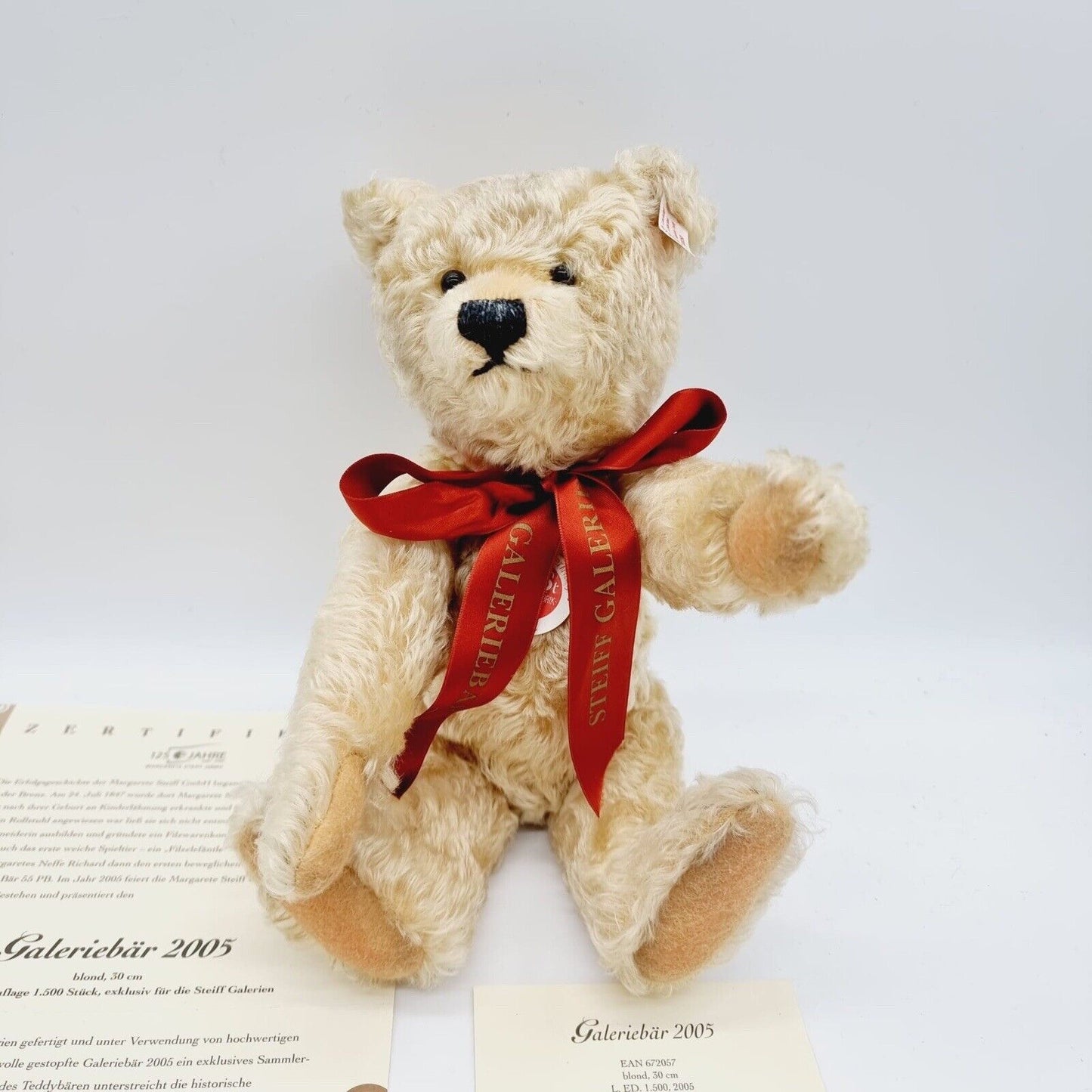 Steiff Galeriebär 2005 limitiert auf 1500 Stk. 672057