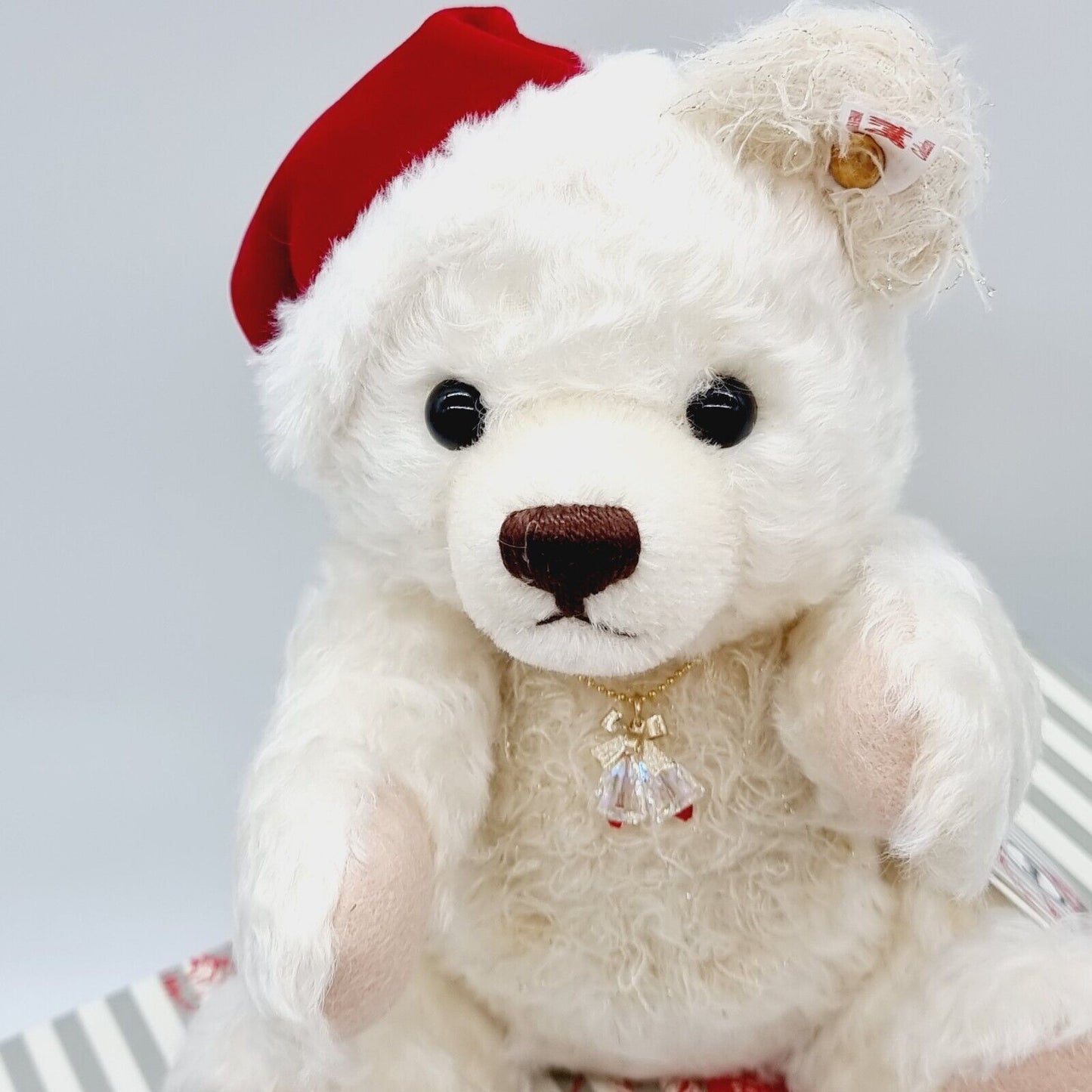 Steiff Teddybär Little Santa 2019 Crystal limitiert 1500 weiß 24 cm Mohair