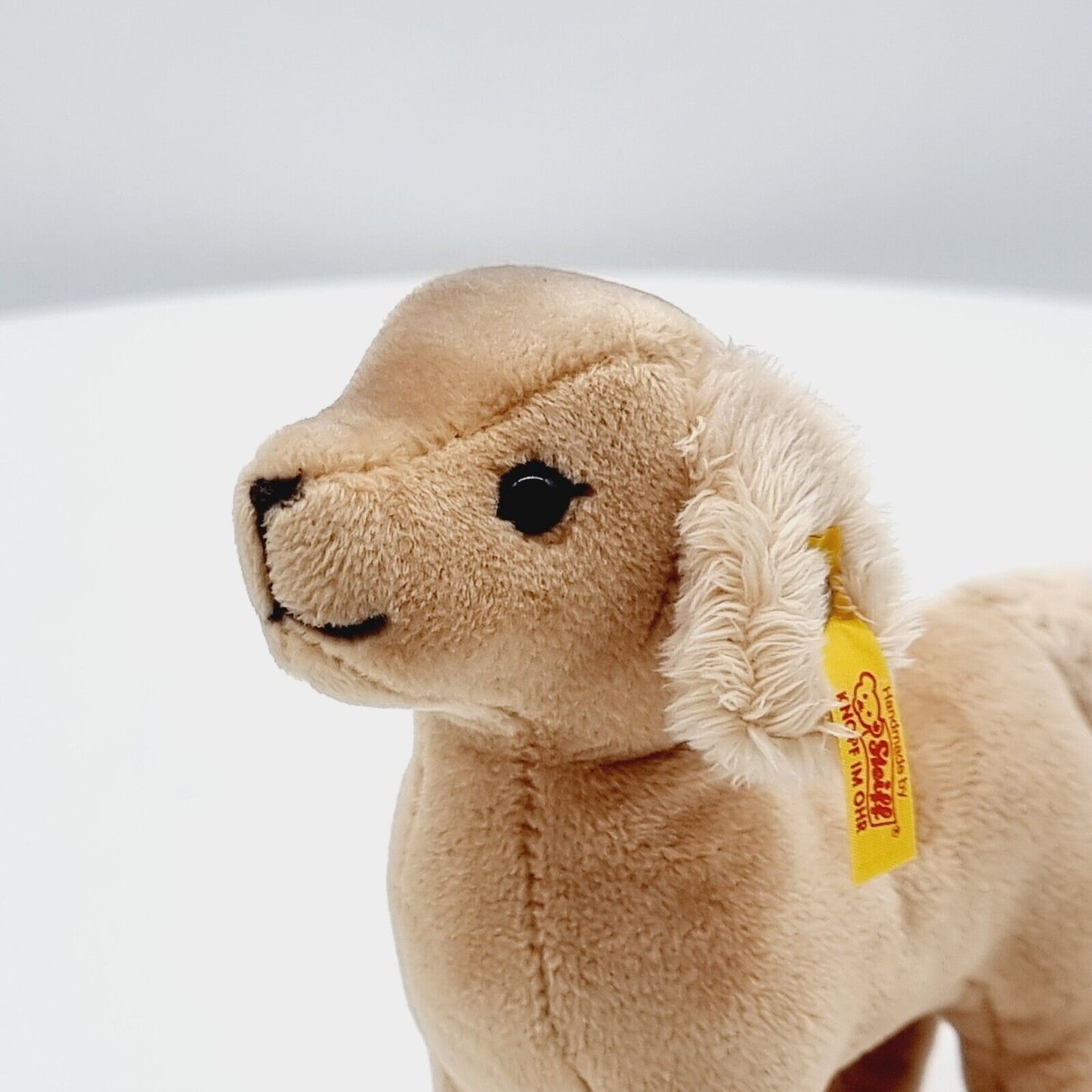 Steiff 683534 Hund beige stehend für FAO Schwarz 14 cm Plüsch