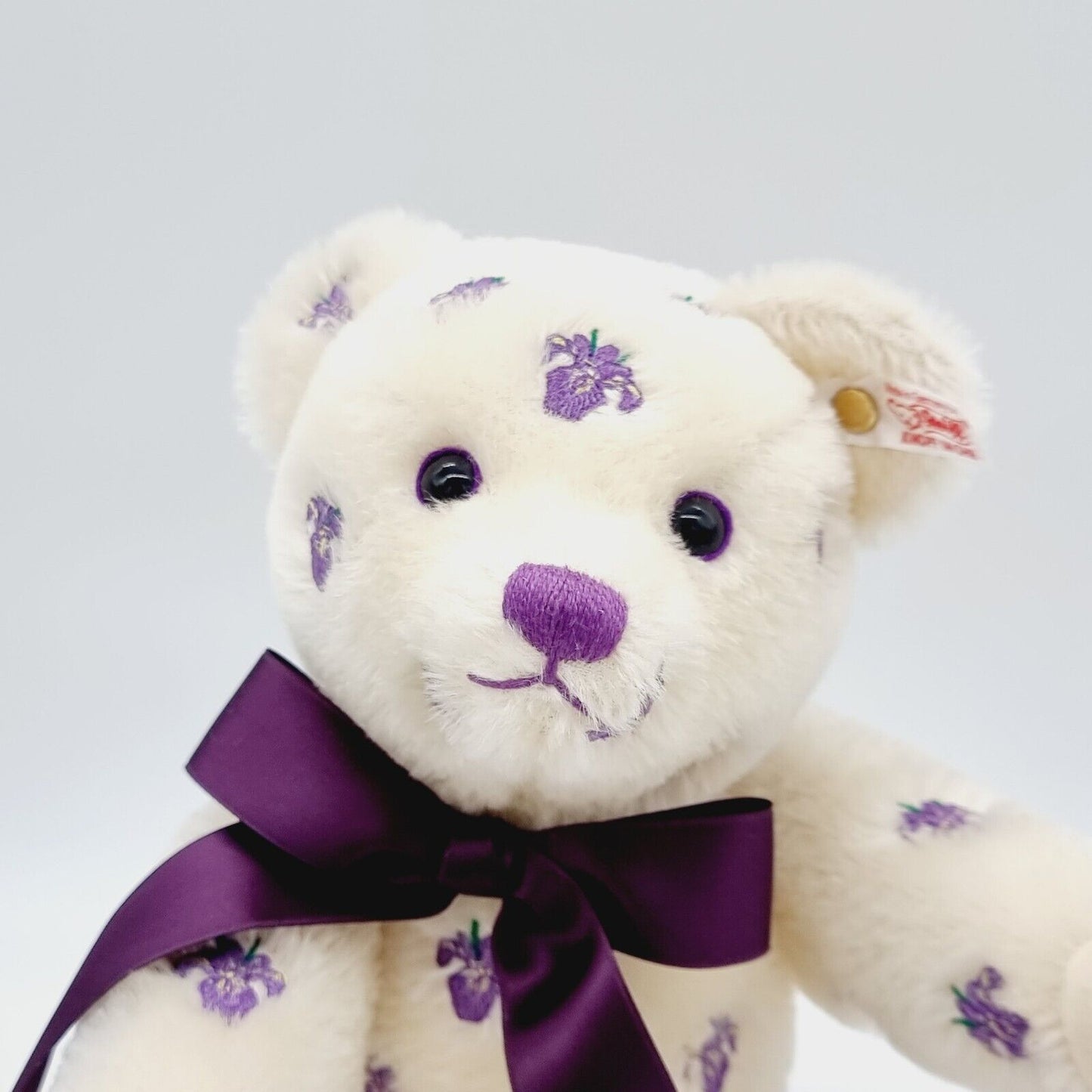 Steiff Iris Teddybär EAN 682384 Blumenbestickung 33 cm Mohair imitiert