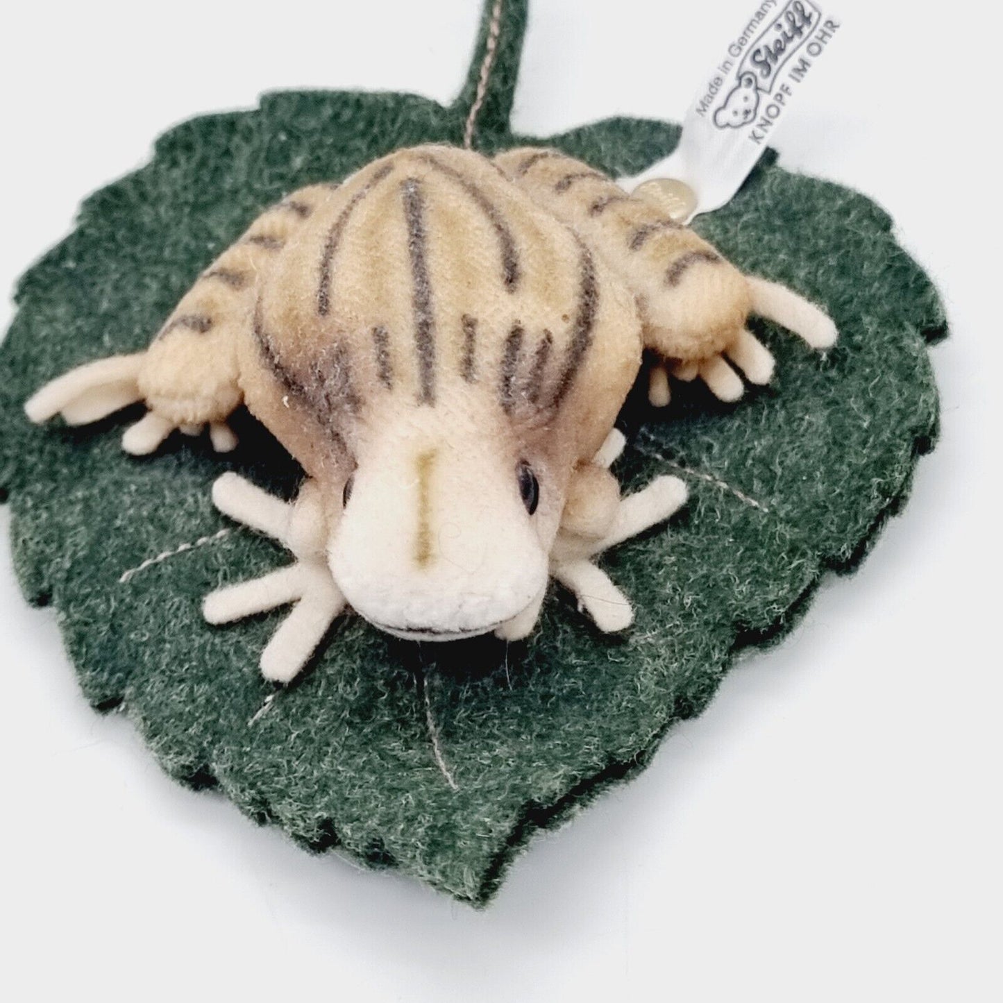 Steiff 420368 Frosch als Nadelkissen Replica 1903 aus 2003 5 cm Samt