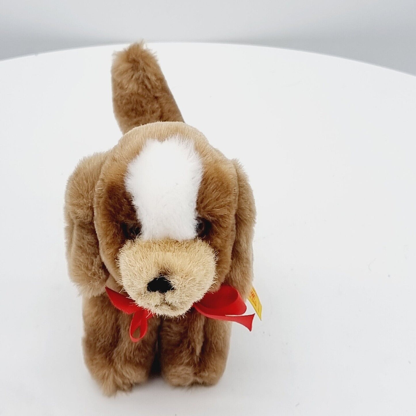 Steiff Hund Bernie 081767 16 cm braun mit roter Schleife