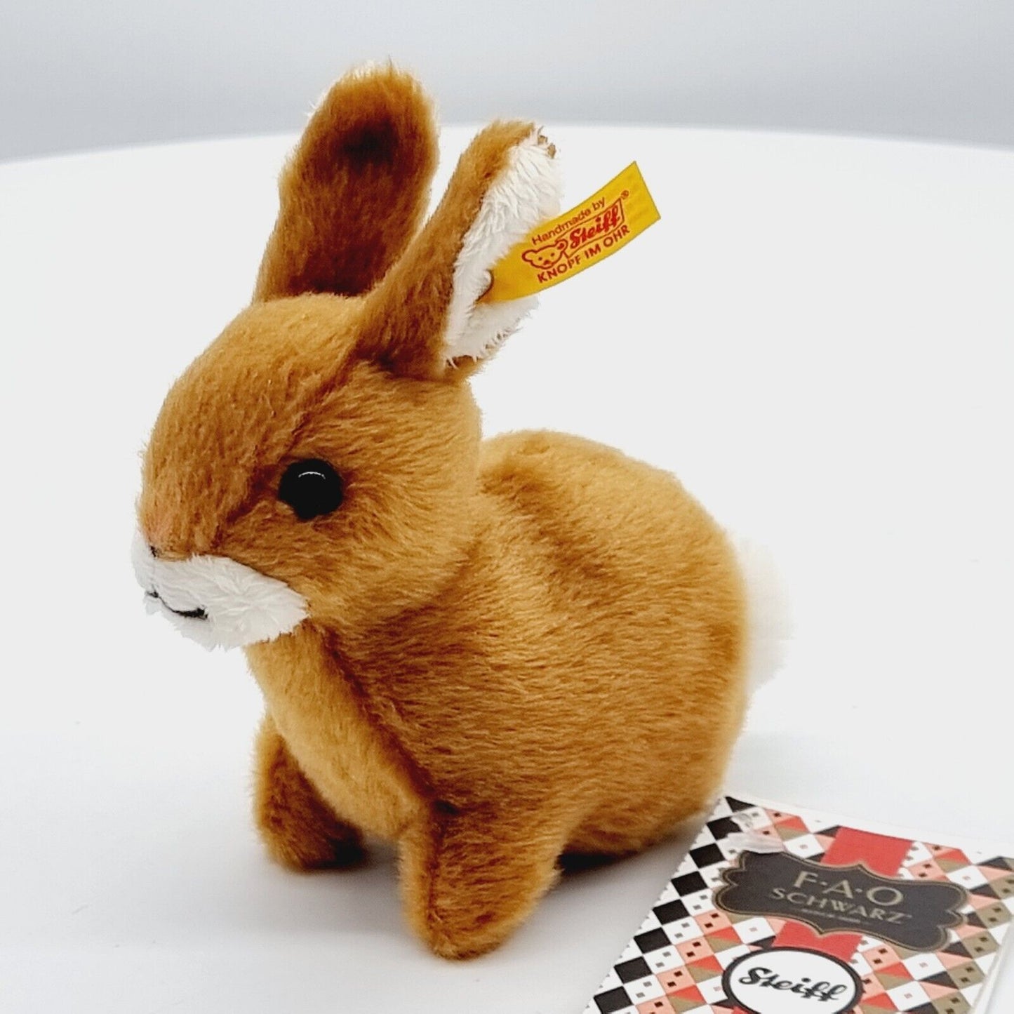 Steiff 683503 Hase goldbraun sitzend für FAO Schwarz 11 cm Plüsch