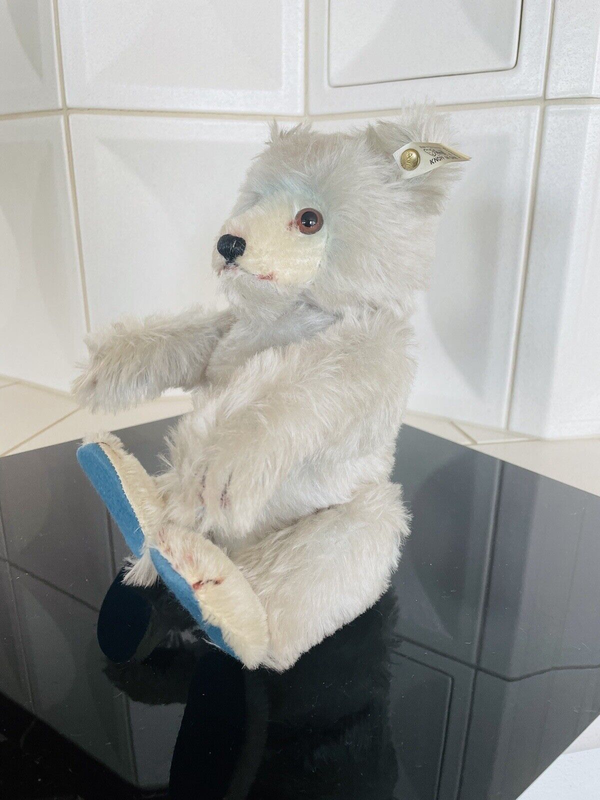 Steiff Teddybär Plüsch inkl. Fahne und Knopf im Ohr 420016