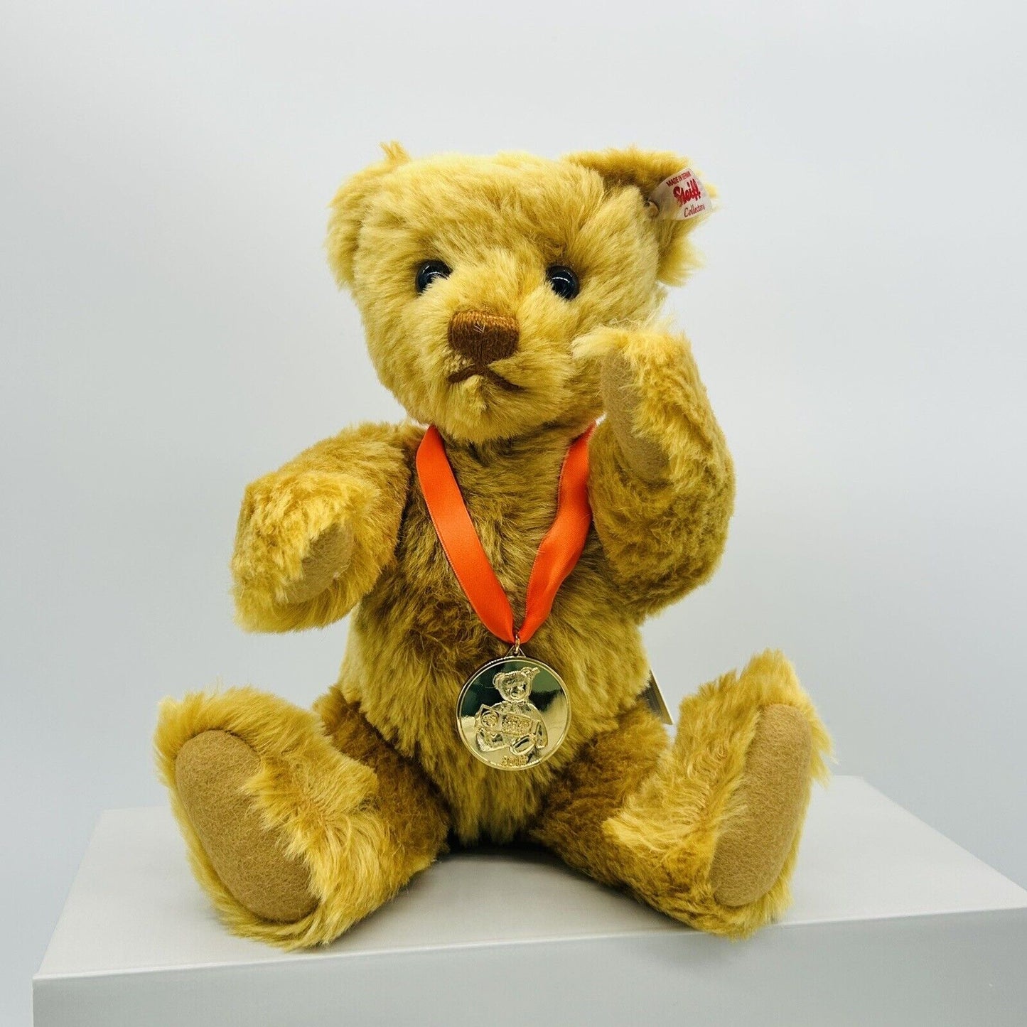 Steiff 690341 Danbury Mint Teddybär Year Bear 2018 Zeitlimitierung 32cm