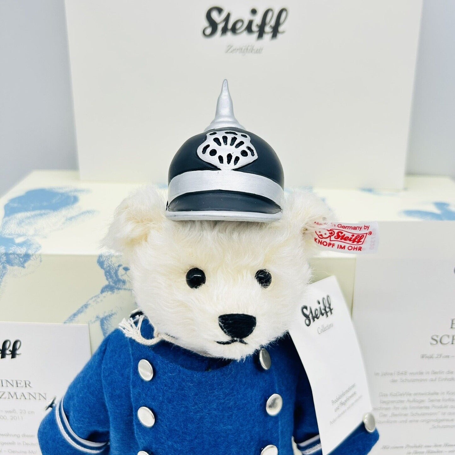 Steiff 657320 Teddybär Schutzmann limitiert 1000 aus 2011 23cm Mohair