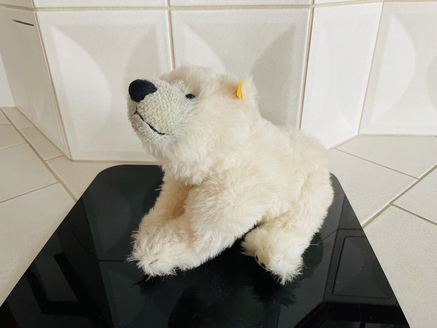 Steiff Original Rico Eisbär Plüsch inkl. Brustschild, Fahne und Knopf 040405