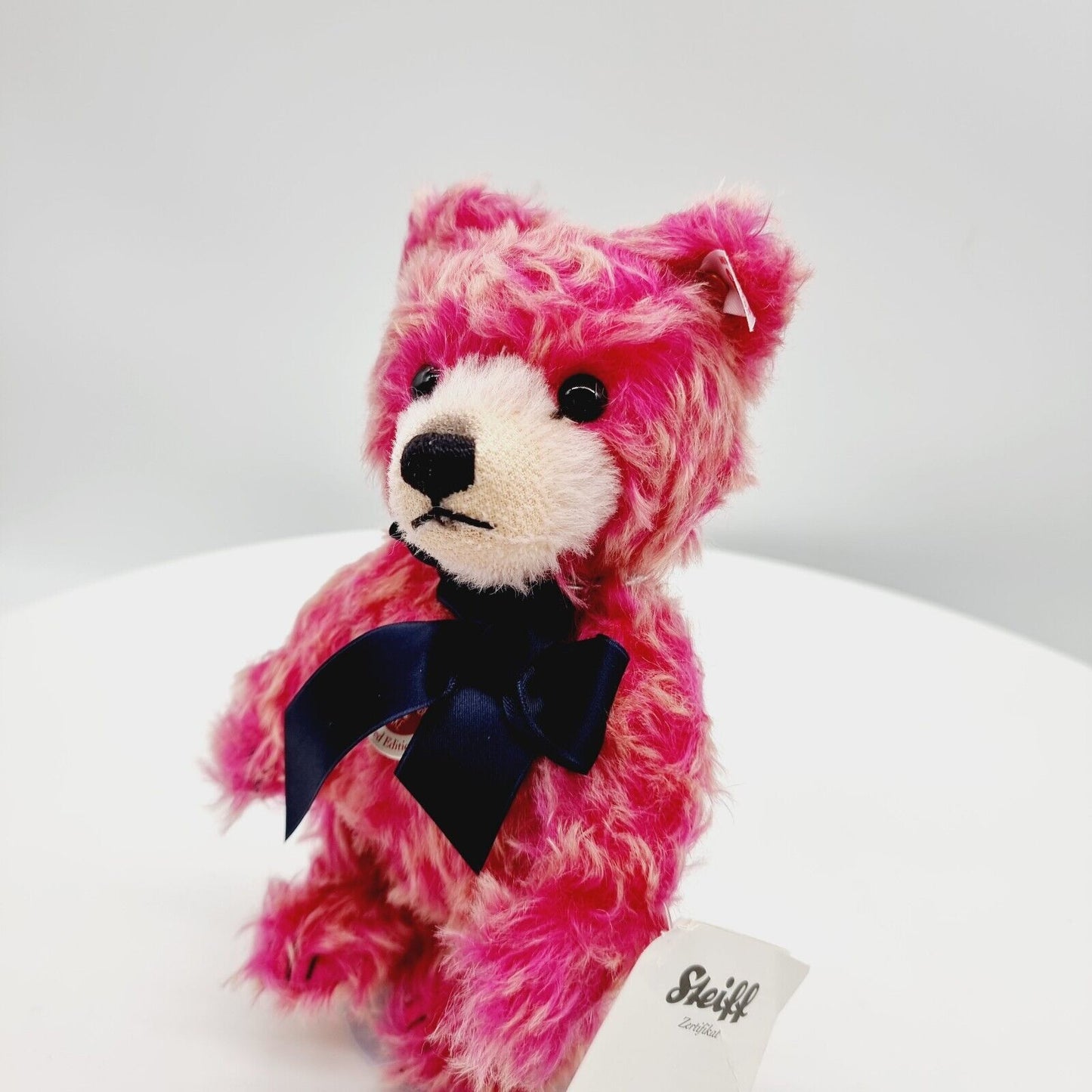 Steiff 674198 Teddybär Steiff Sommer 2015 mit schwarzer Schleife pink 20 cm