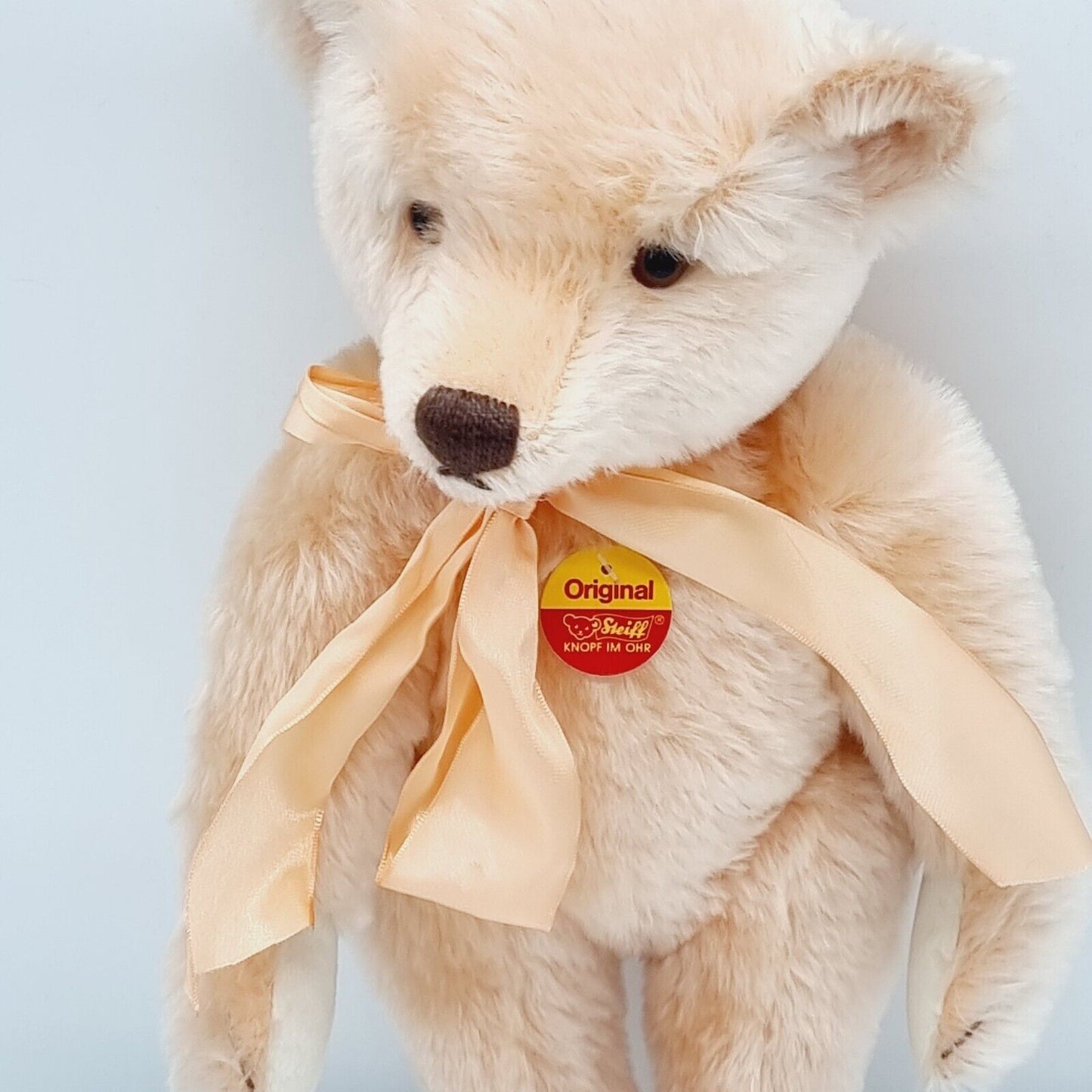 Steiff Teddybär Apricot 38 cm mit Halsband B-Ware mit blankem Knopf