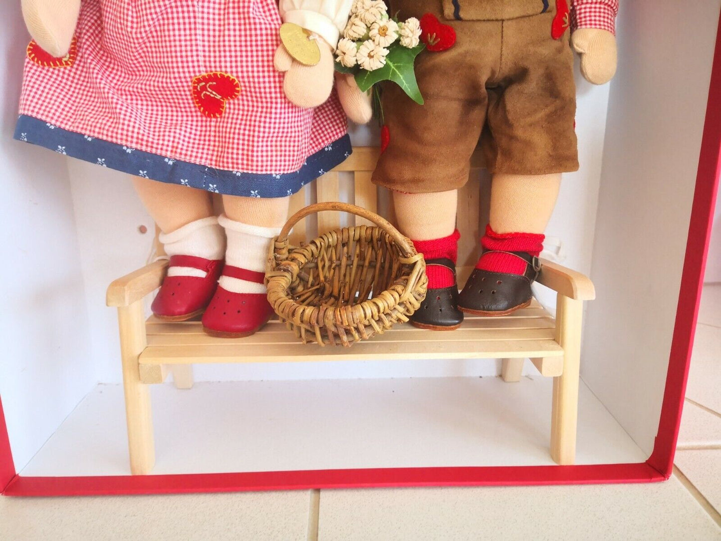 Käthe Kruse Puppenpaar "Erste Liebe" Sonderedition 100 Jahre Holzbank Karton