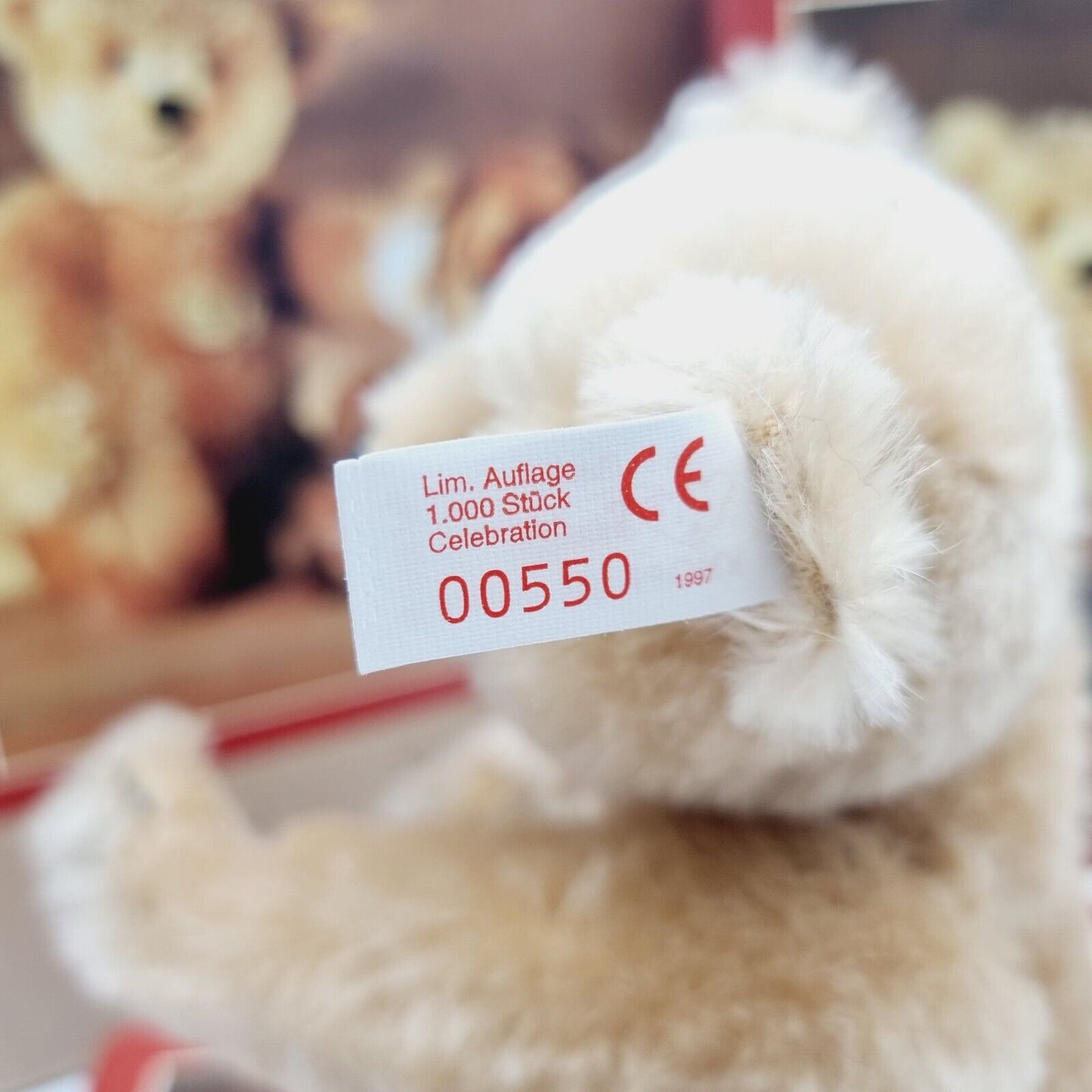 Steiff 670176 Teddybär blond mit Buch "Teddybär mit Knopf im Ohr limitiert 1000