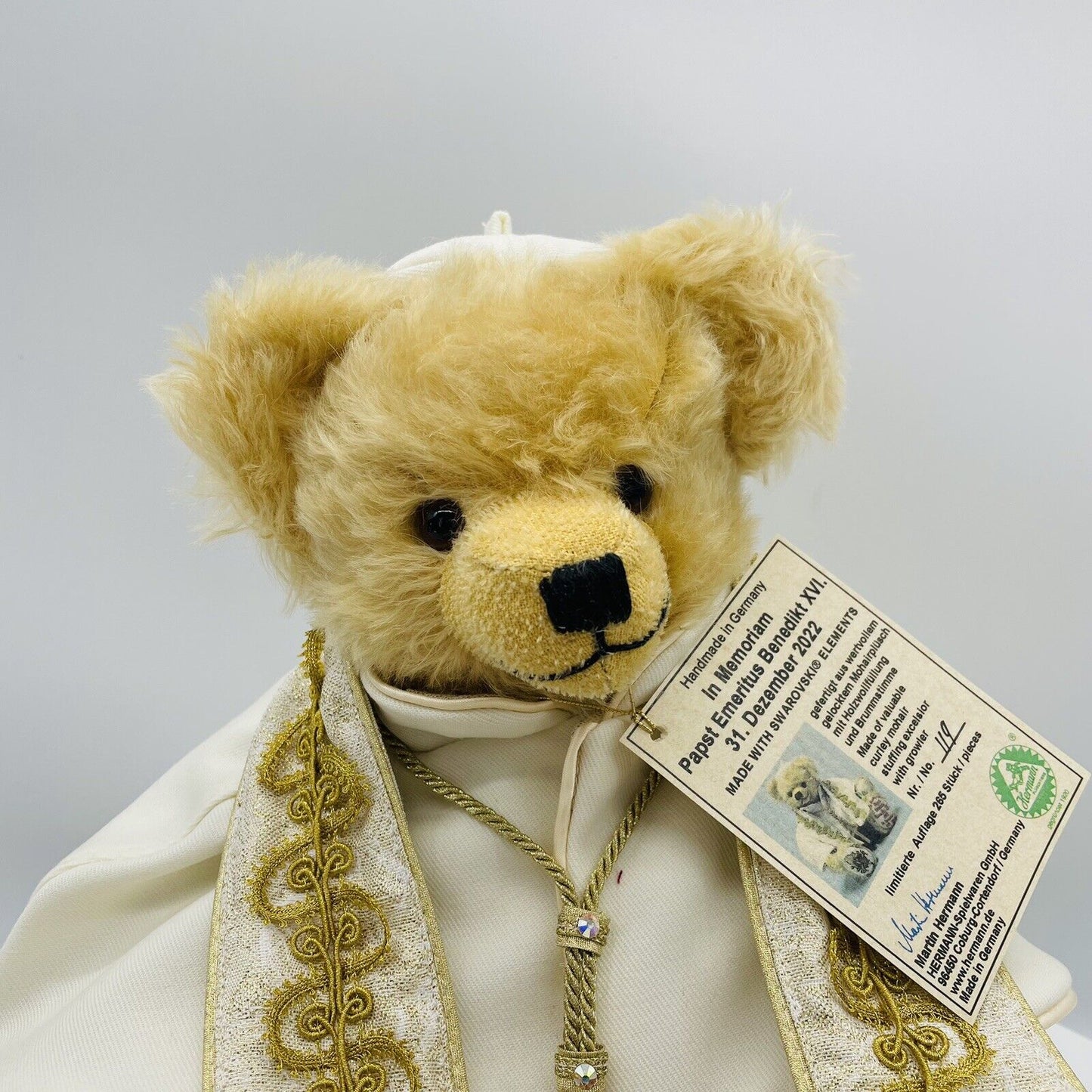 Hermann Coburg Teddybär Papst Emeritus Benedikt XVI limitiert aus 2022 Nr. 111