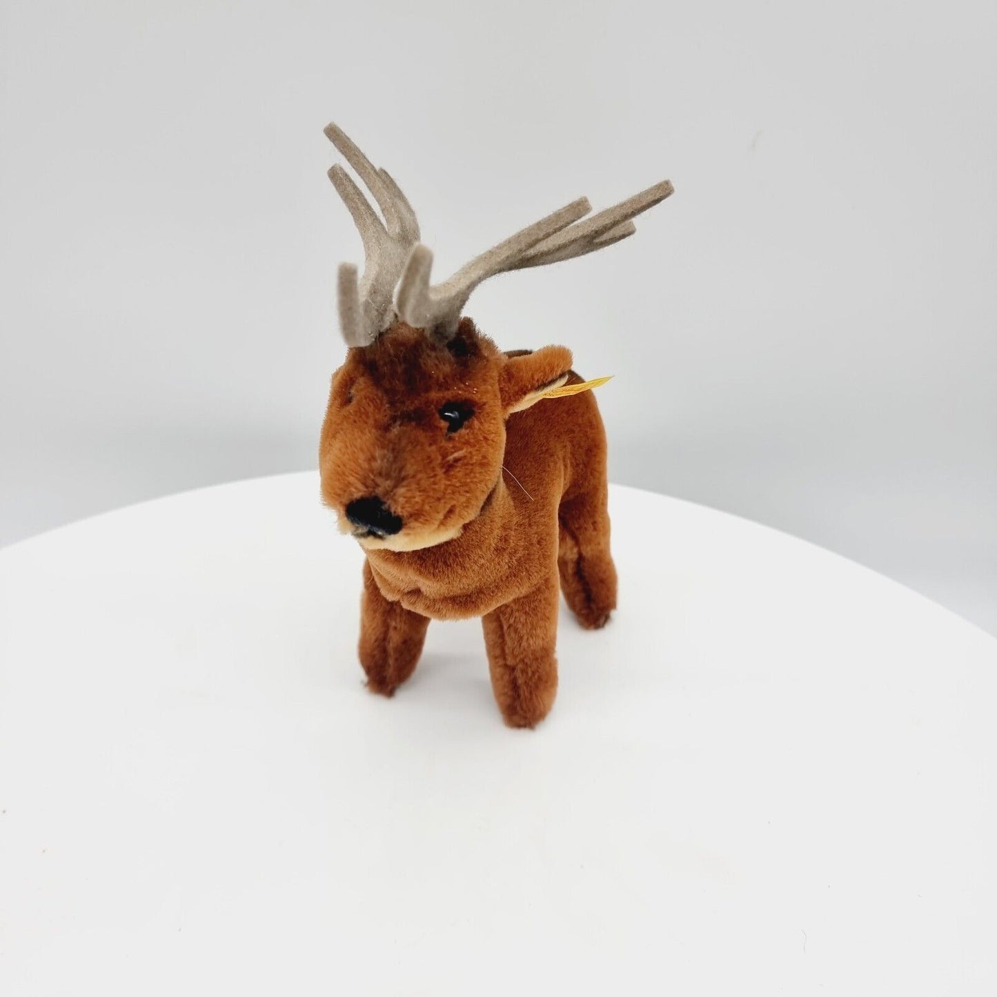 Steiff 045479 Hirsch Tier mit Knopf und Fahne 19 cm