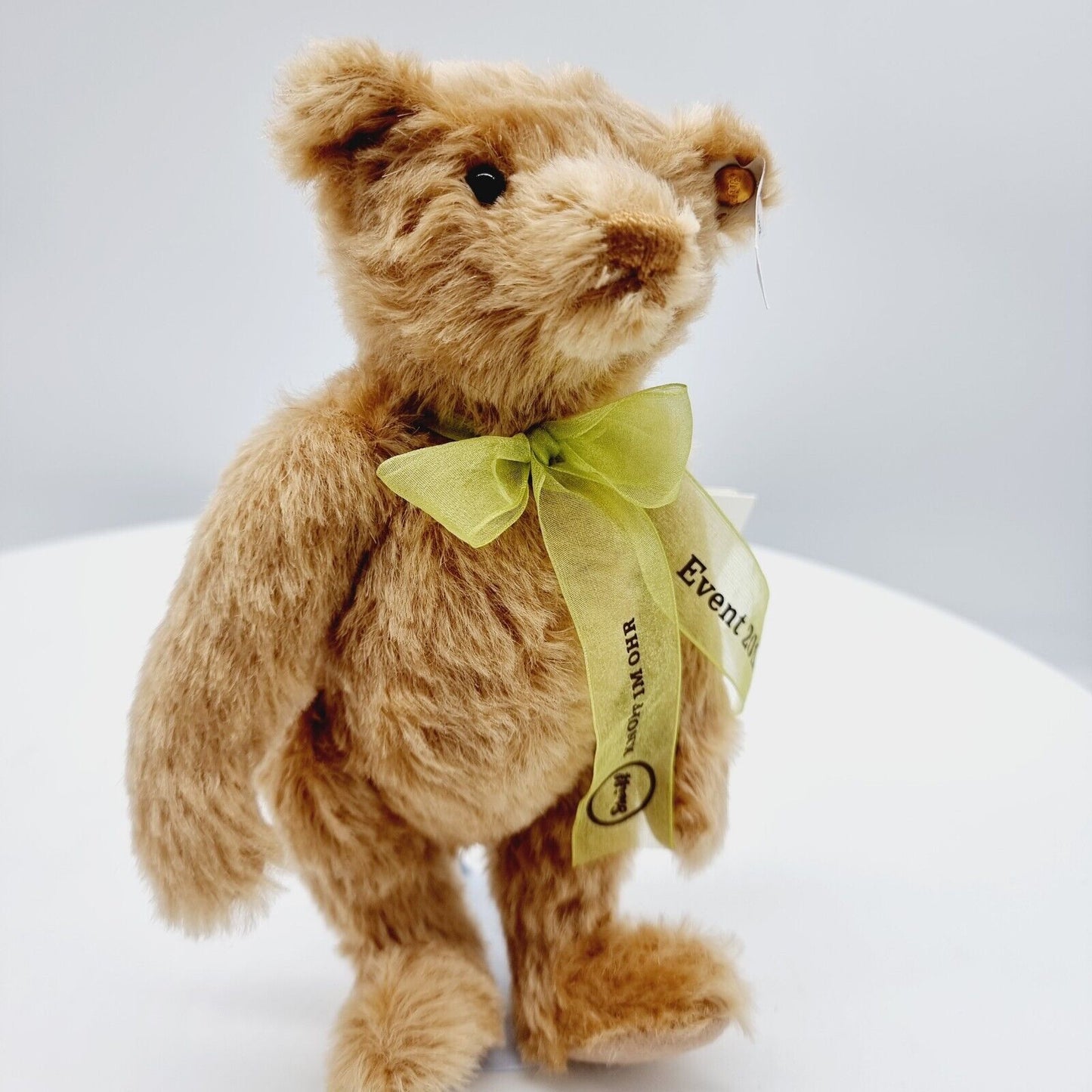 Steiff 421532 Teddybär Club-Event 2019 mit grüner Schleife und Etikett