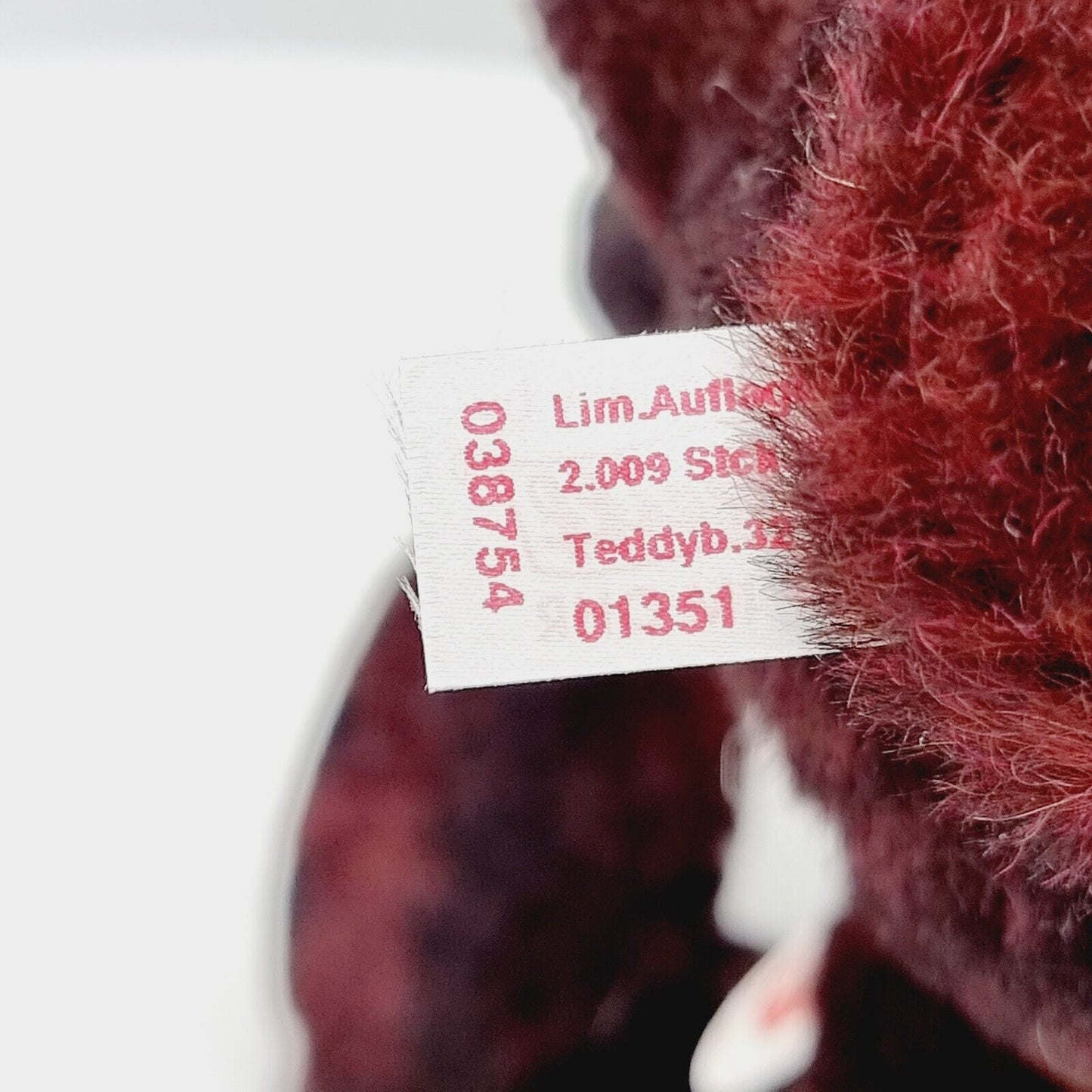 Steiff 038754 Teddybär bordeaux rot mit Halsband und Brummstimme 32 cm limitiert