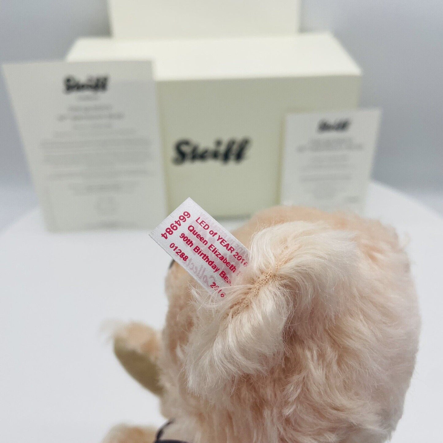 Steiff Teddybär Queen Elizabeth 90. Geburtstag 664984 limitiert 2016 28cm