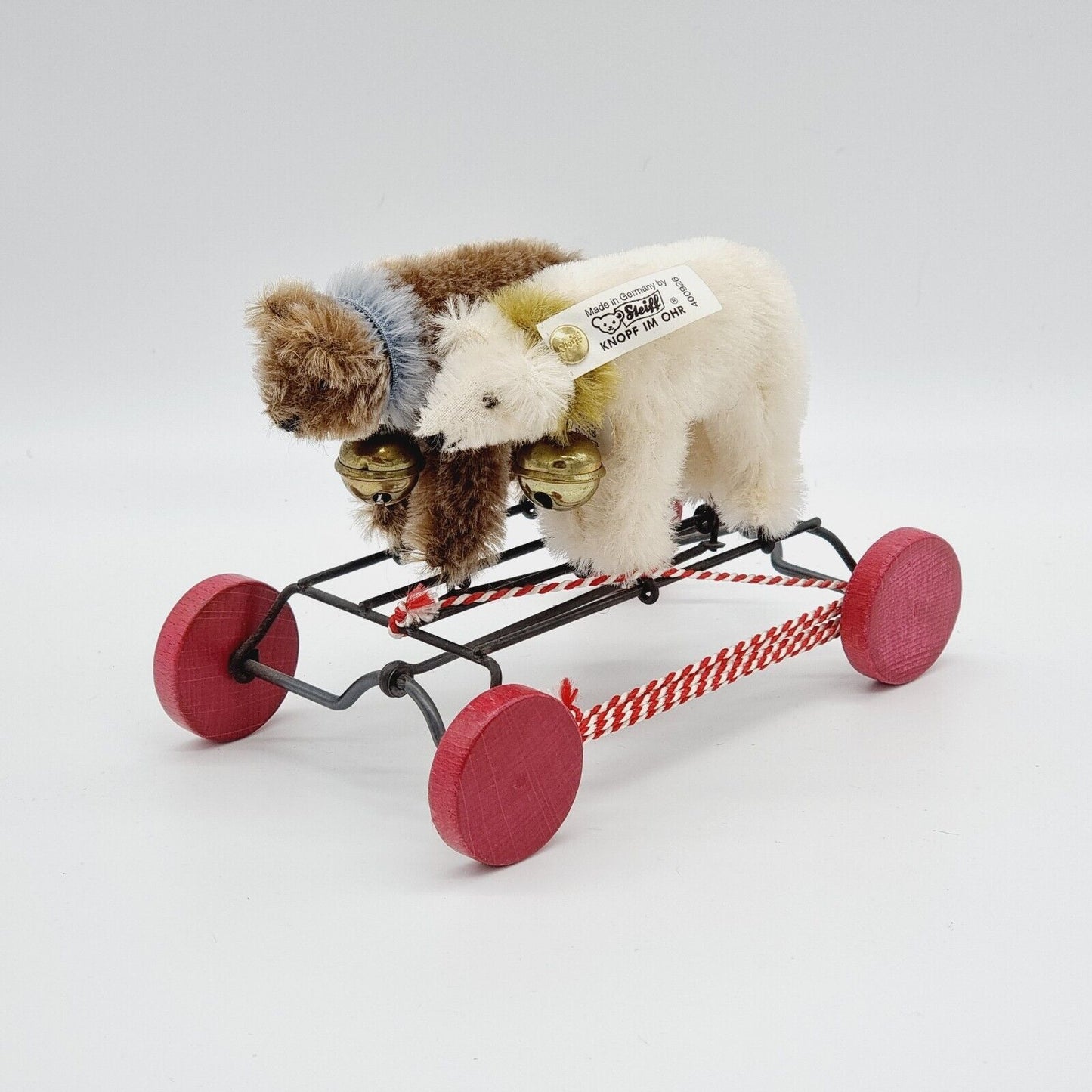 Steiff Galopp Teddy 1926 Replica - Nr. 400926 2 Teddys Zuggespann Zertifikat OVP
