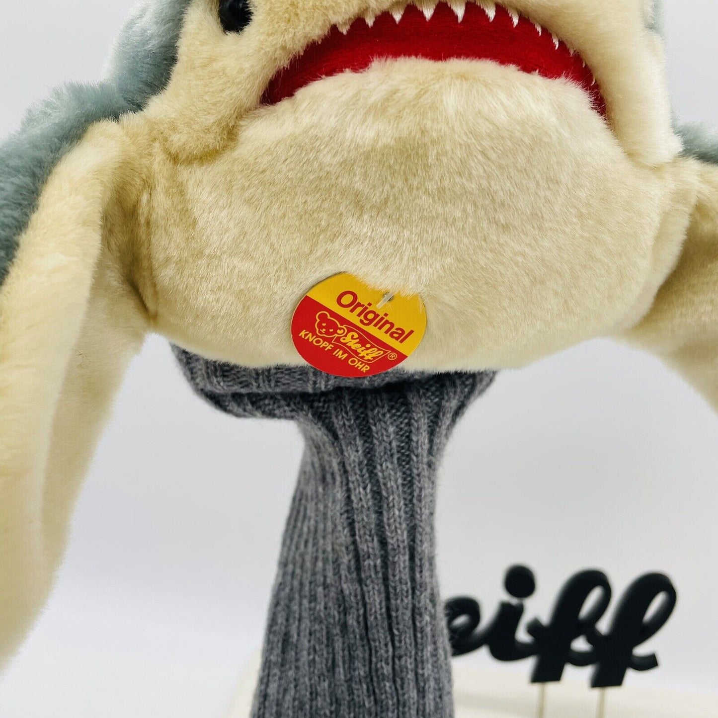 Steiff Golfschläger-Kopf Hai 670817 neuwertig 50cm