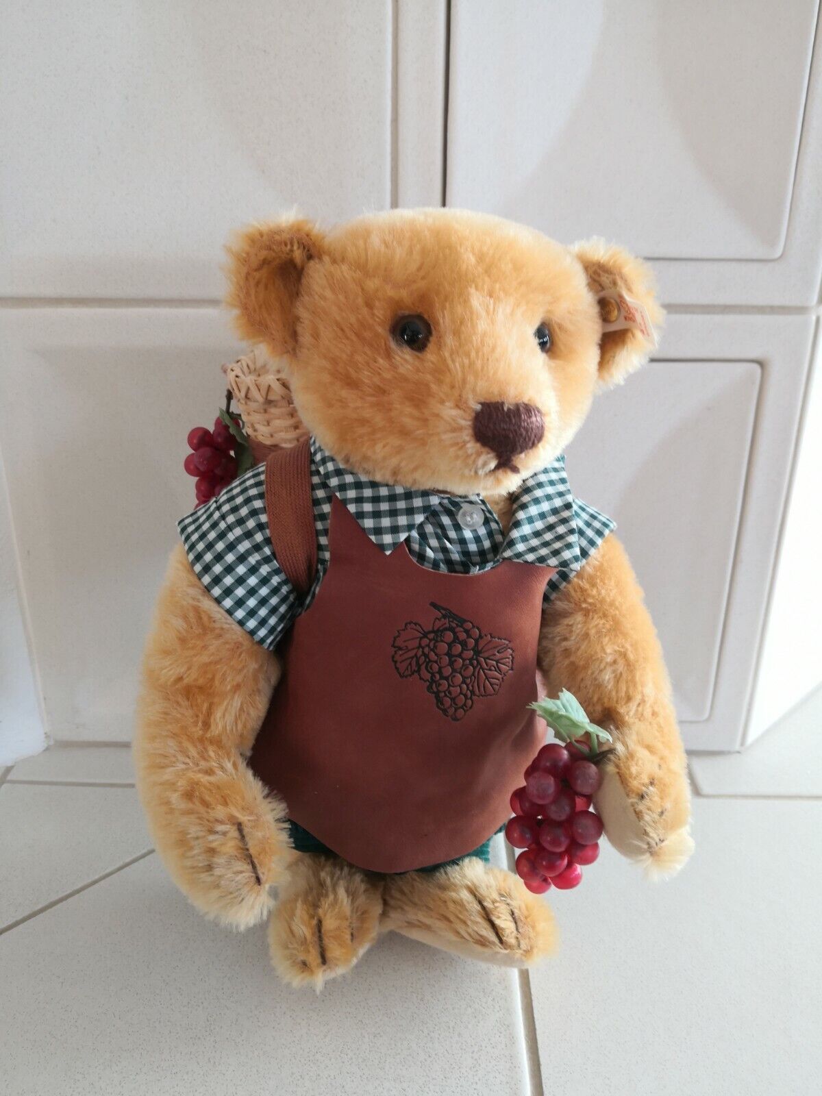 Steiff Deutschlandbär Winzer, 32 cm Jahr 1997 limitiert 670091 mit Zertifikat