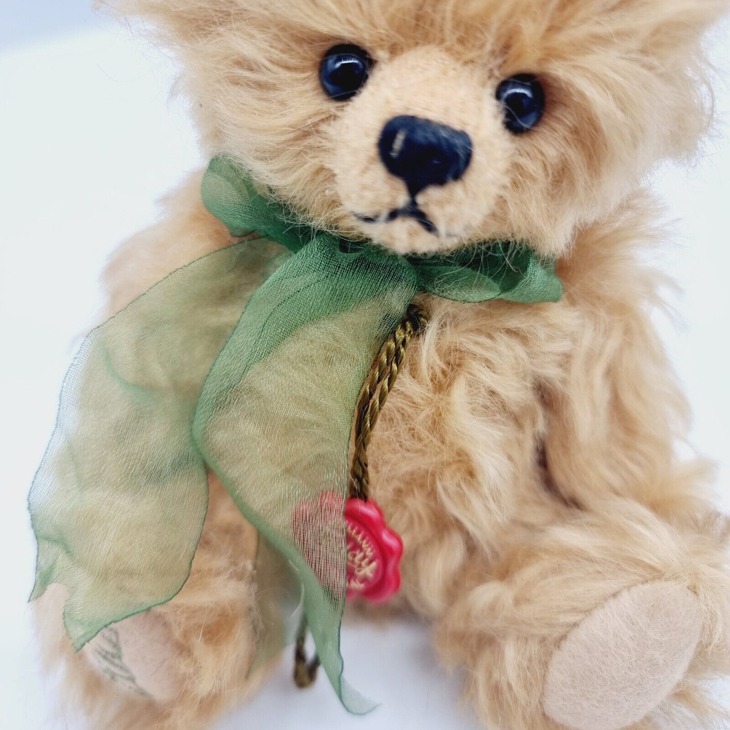 Hermann Teddy Original Jahresbär 2001 mit Schleife 15 cm Mohair