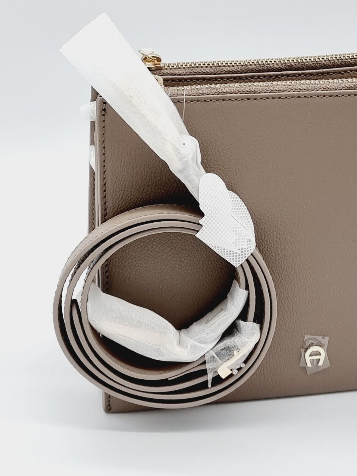 Aigner Handtasche Lana Taupe Leder Umhängetasche Bag Neu Umhängetasche