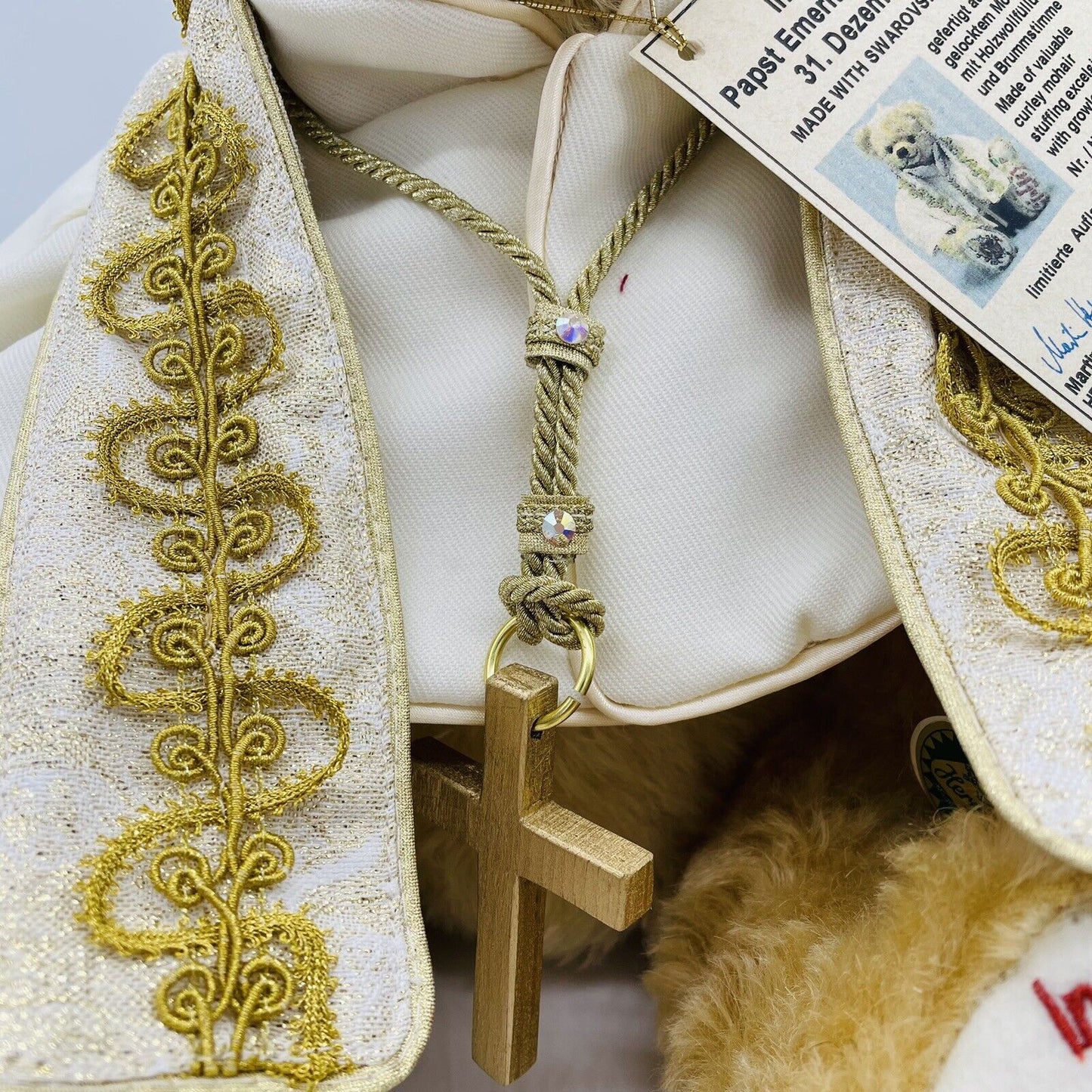 Hermann Coburg Teddybär Papst Emeritus Benedikt XVI limitiert aus 2022 Nr. 111