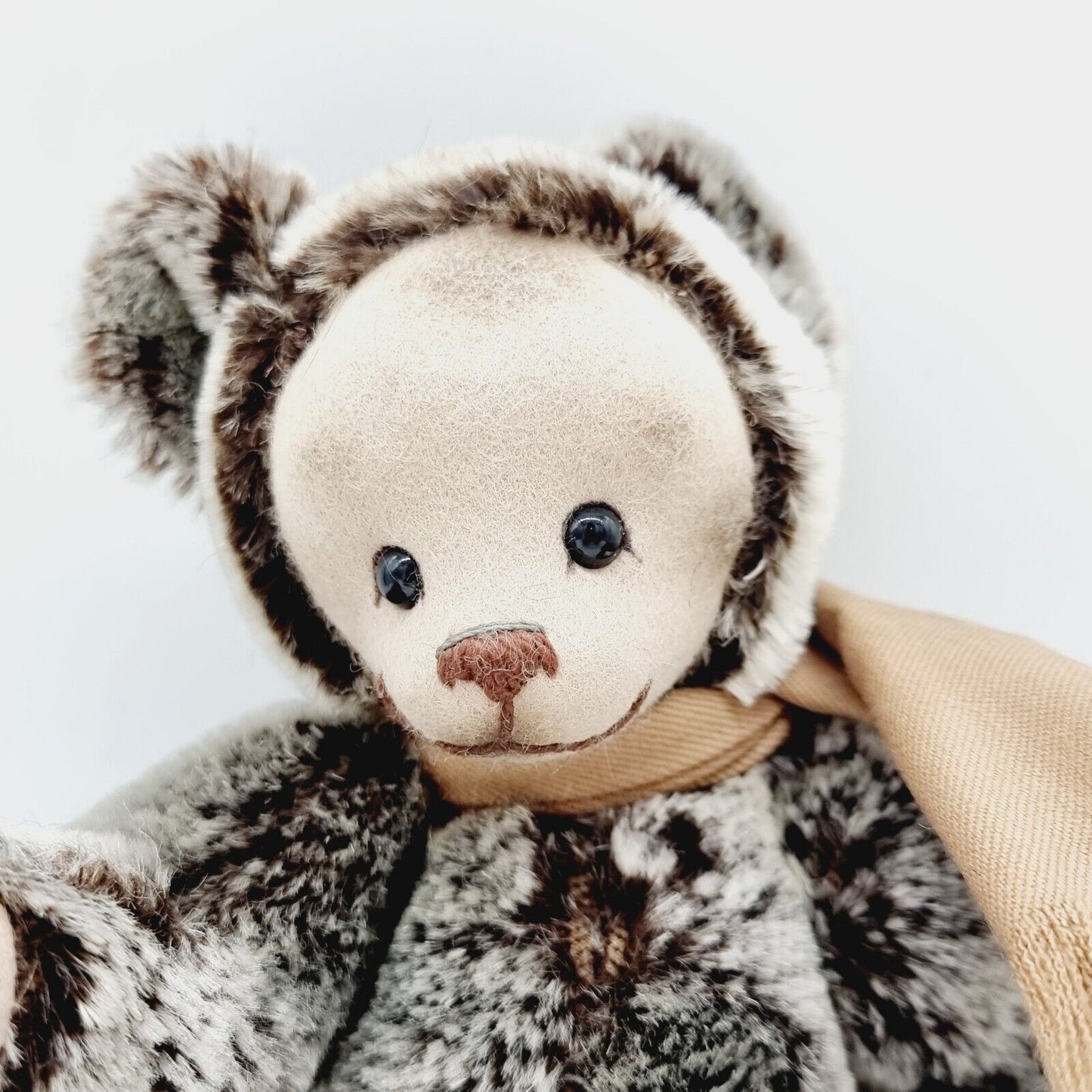 Merrythought Teddybär Pippin Geformter Gesichtsbär limitierte Auflage 312/1000