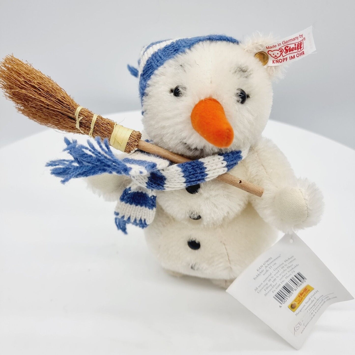 Steiff Schneemann mit Besen 670695 limitiert auf 3000 Stück mit Strickschal