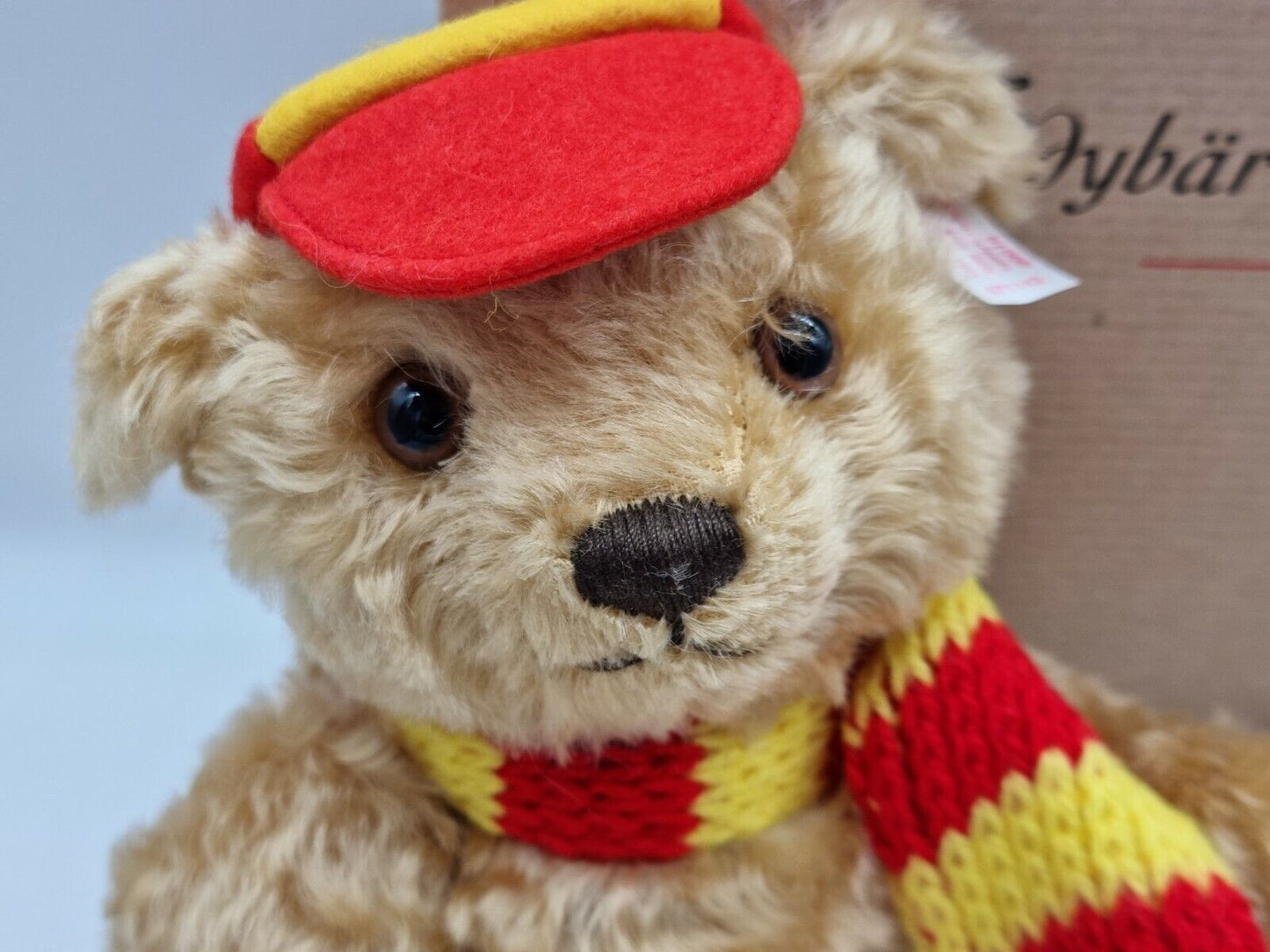 SAMMLER: Steiff 671142 "Teddybär mit Holzroller" neuwertig in OVP