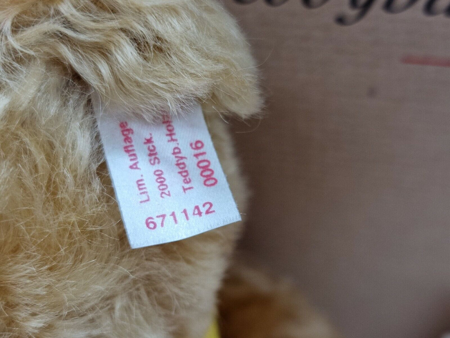 SAMMLER: Steiff 671142 "Teddybär mit Holzroller" neuwertig in OVP