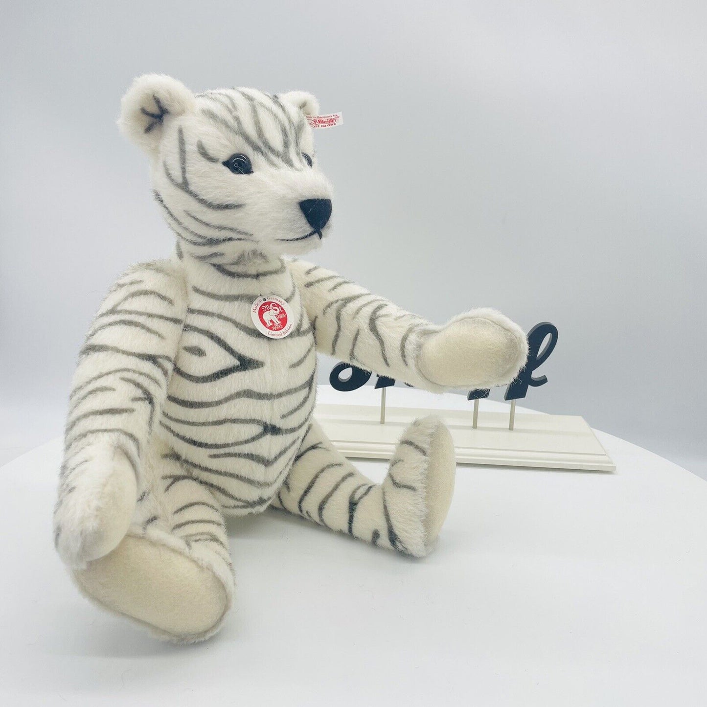 Steiff Teddybär Zebra 420283 limitiert 2009 aus 2009 40cm Mohair