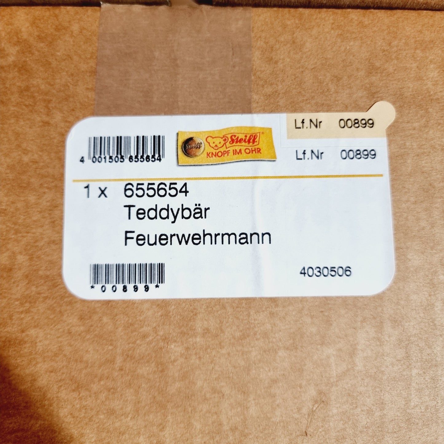 7375950