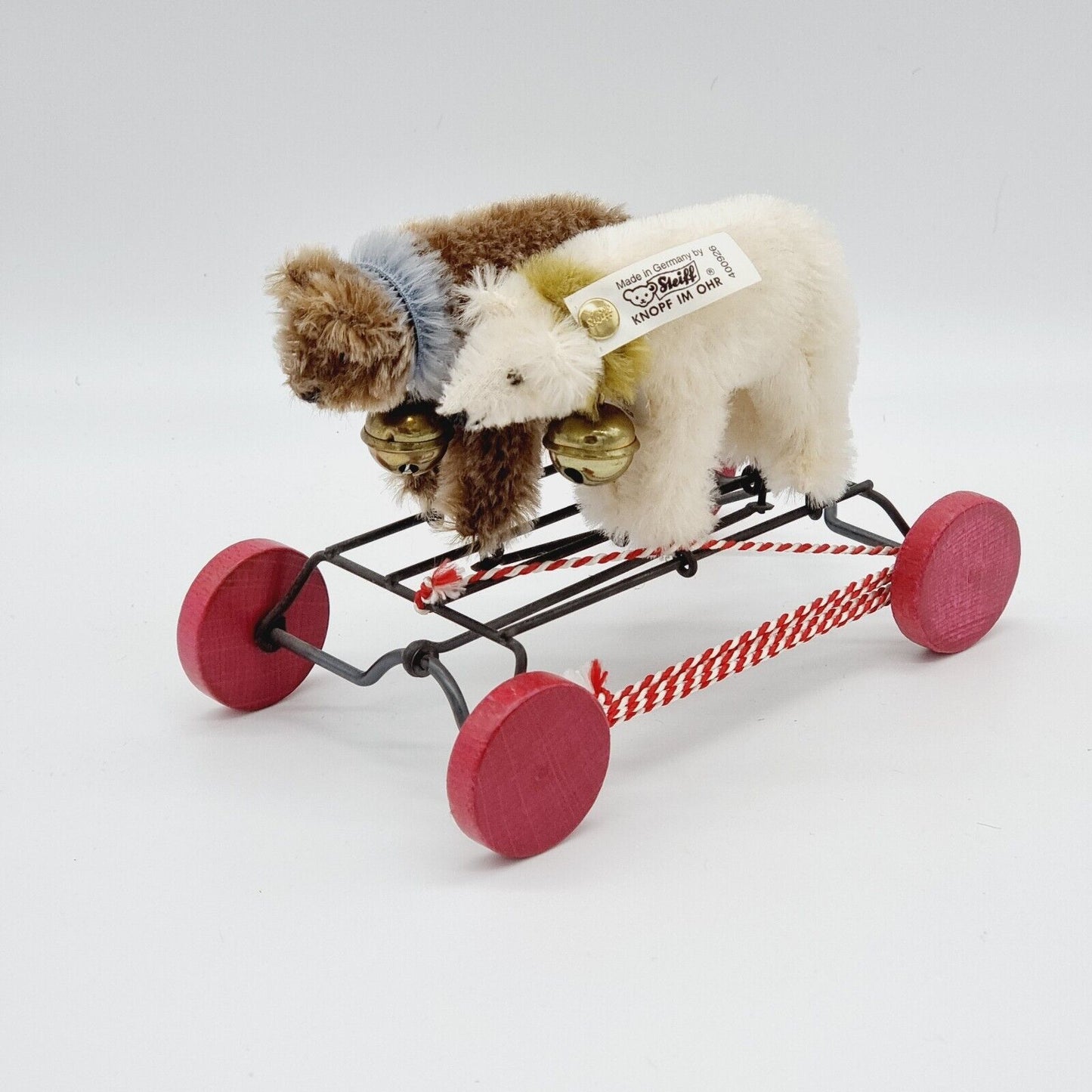 Steiff Galopp Teddy 1926 Replica - Nr. 400926 2 Teddys Zuggespann Zertifikat OVP